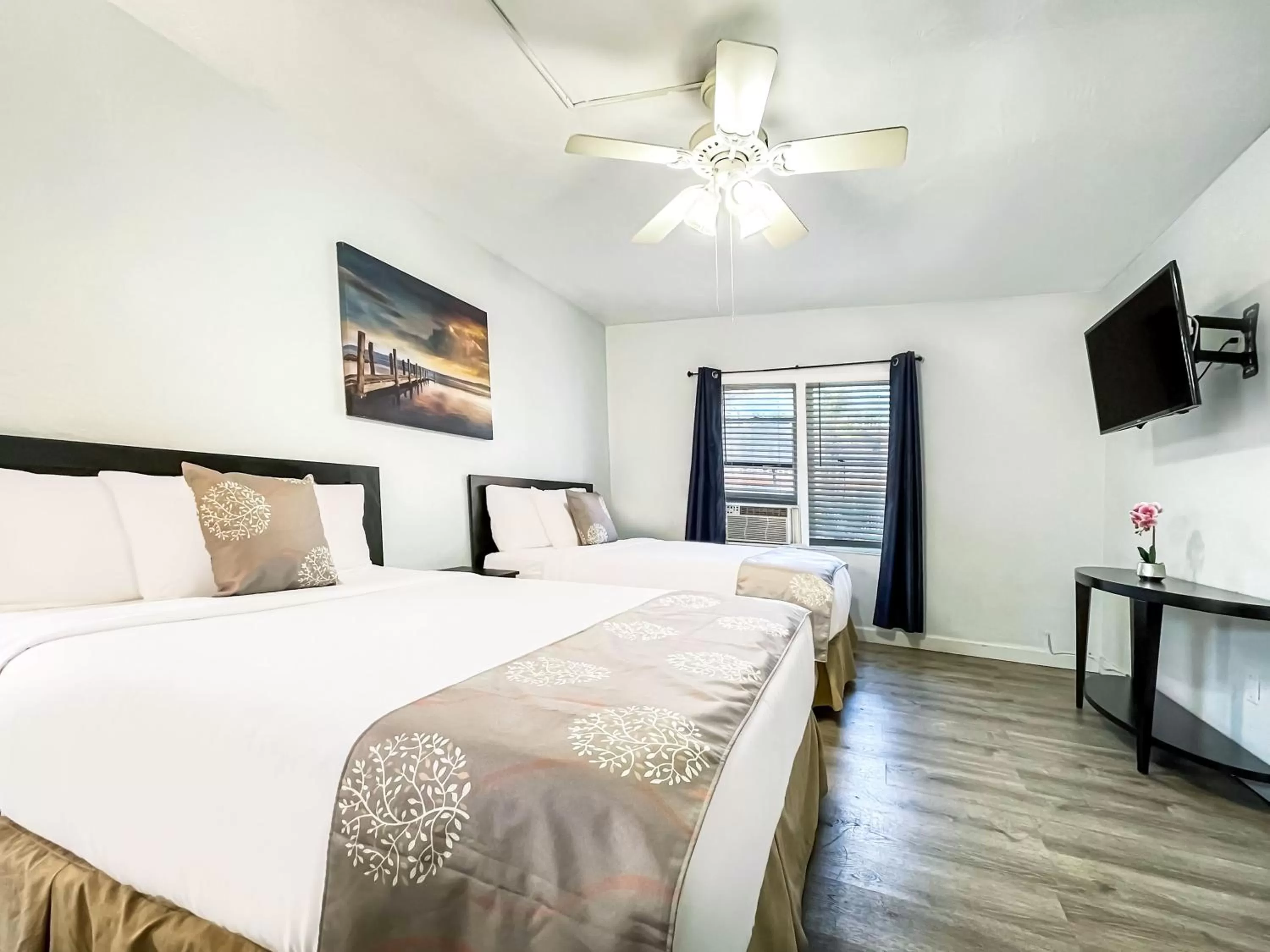 Deluxe Double Room in The Palms