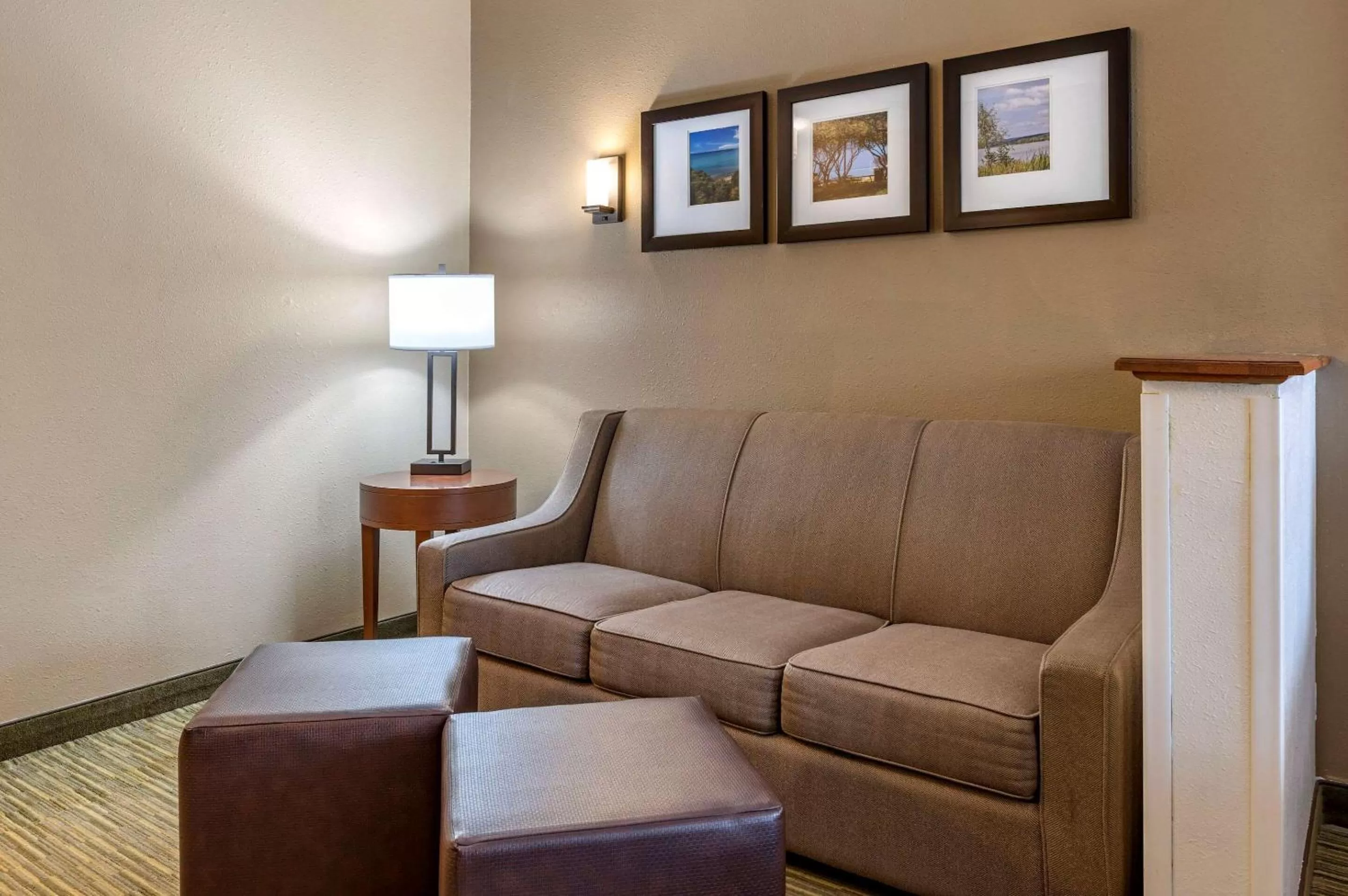 Superior Queen Room with Two Queen Beds - Accessible/Non-Smoking in Comfort Suites Elkhart North