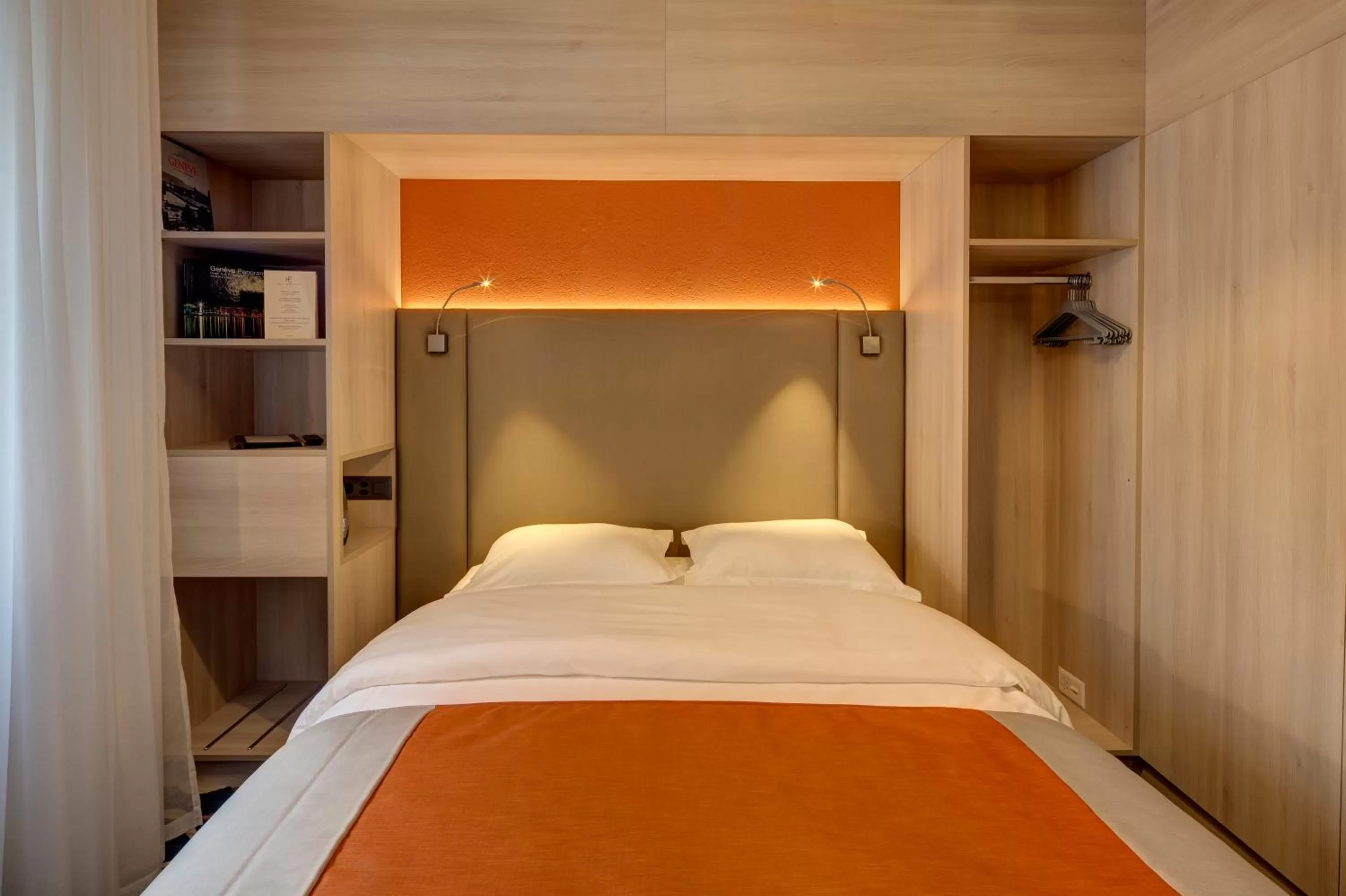 Single Room in Hotel Eden