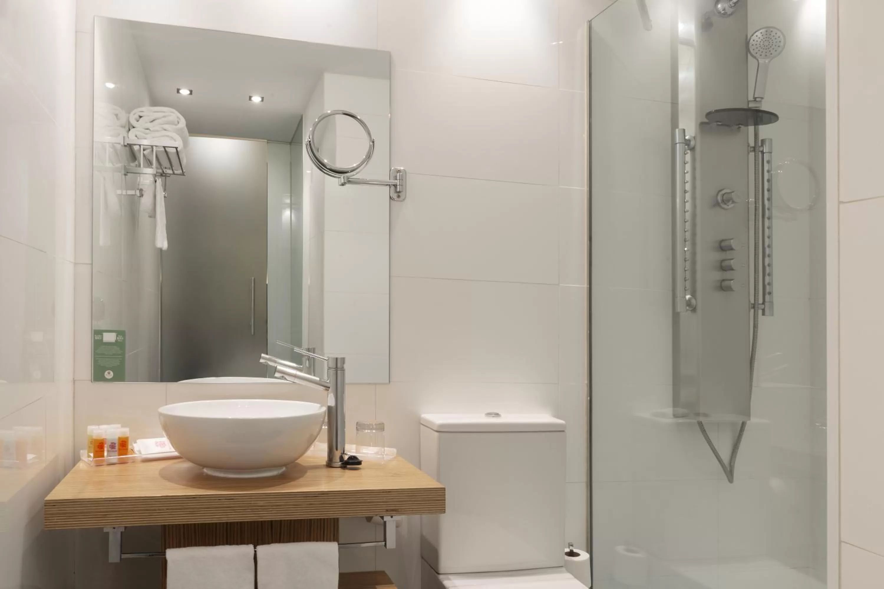 Quadruple Room (4 Adults) in Petit Palace Plaza del Carmen