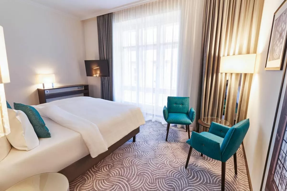 Superior King or Twin Room in Steigenberger Hotel Herrenhof