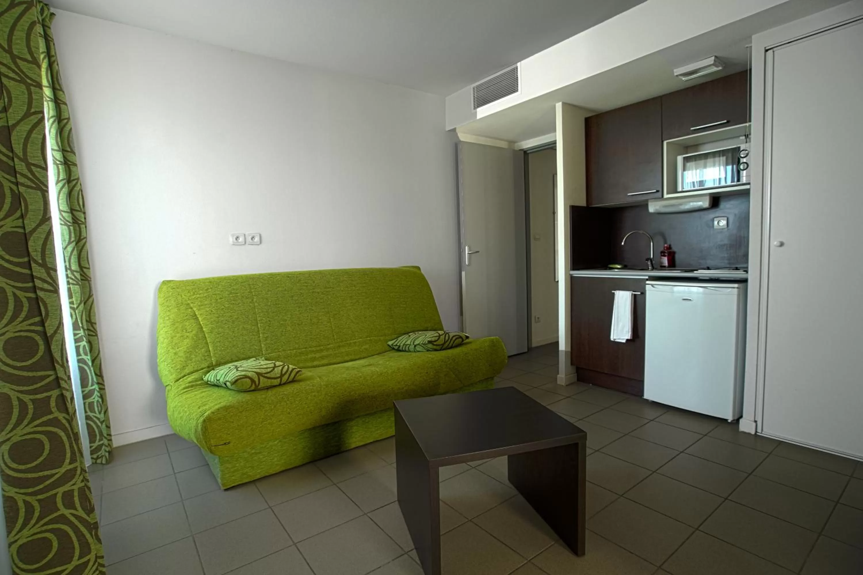 One-Bedroom Apartment (4 Adults) in KOSY Appart'Hôtels - Campus Del Sol Esplanade