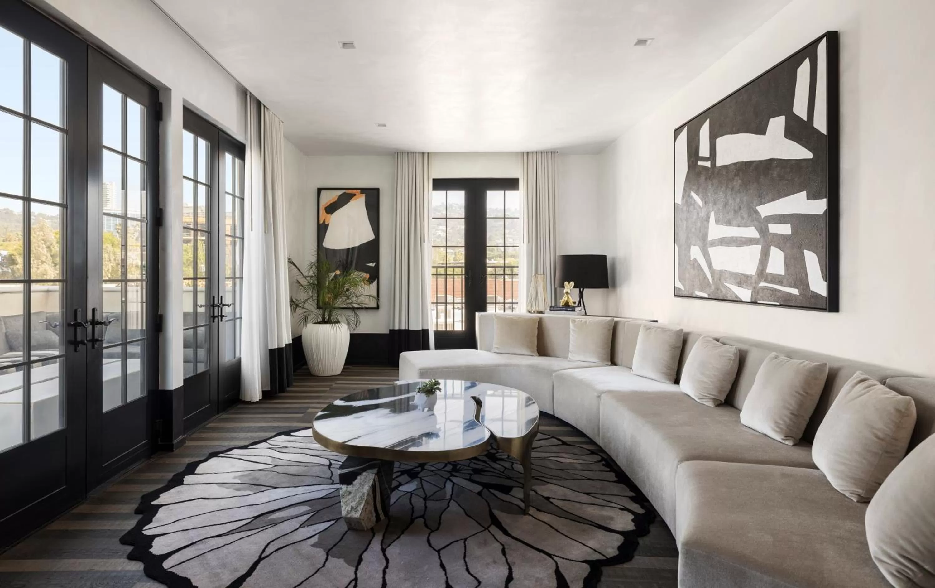 Penthouse in Kimpton La Peer Hotel West Hollywood by IHG