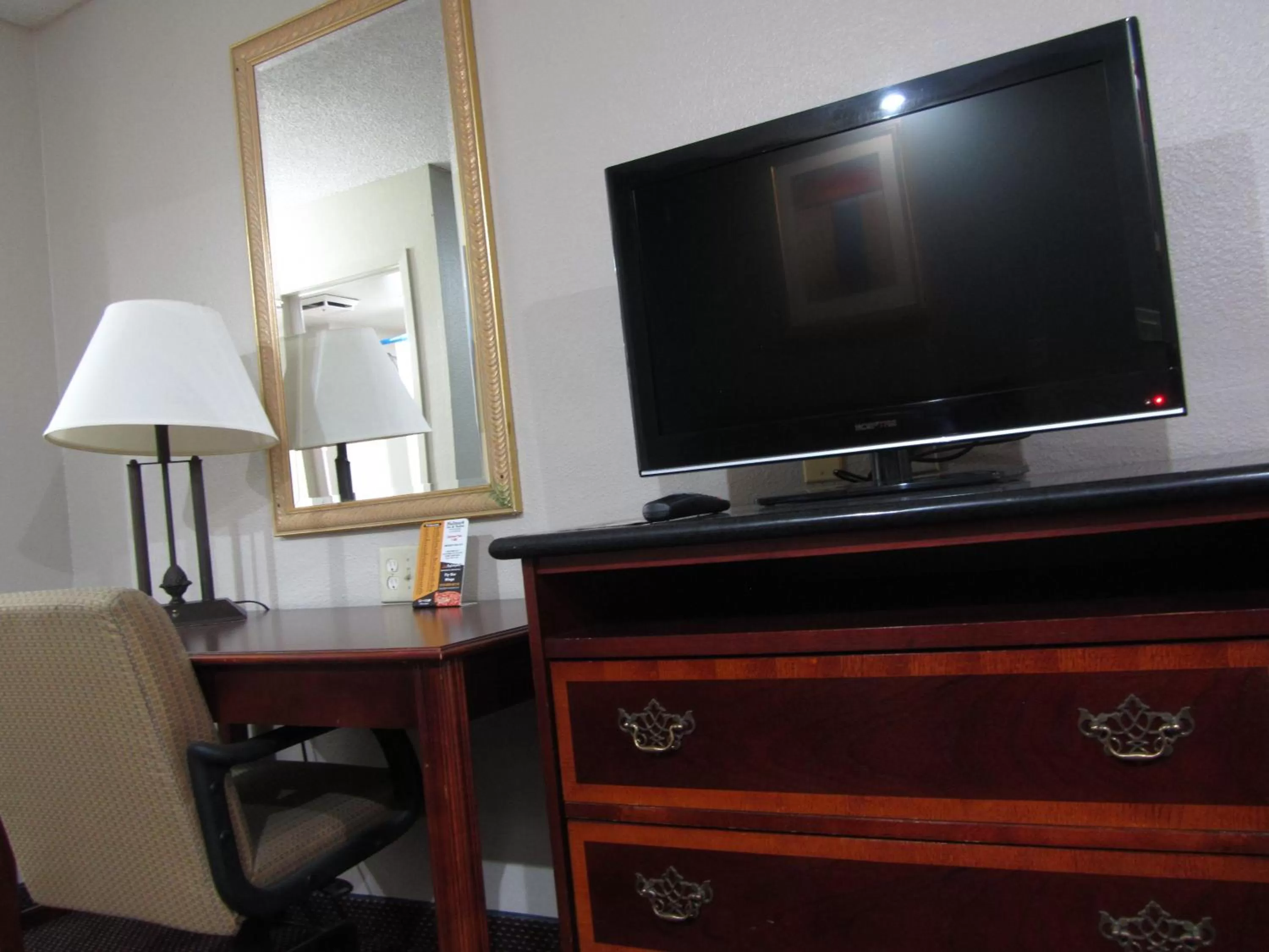 Double Room with Two Double Beds in Hallmark Inn and Suites