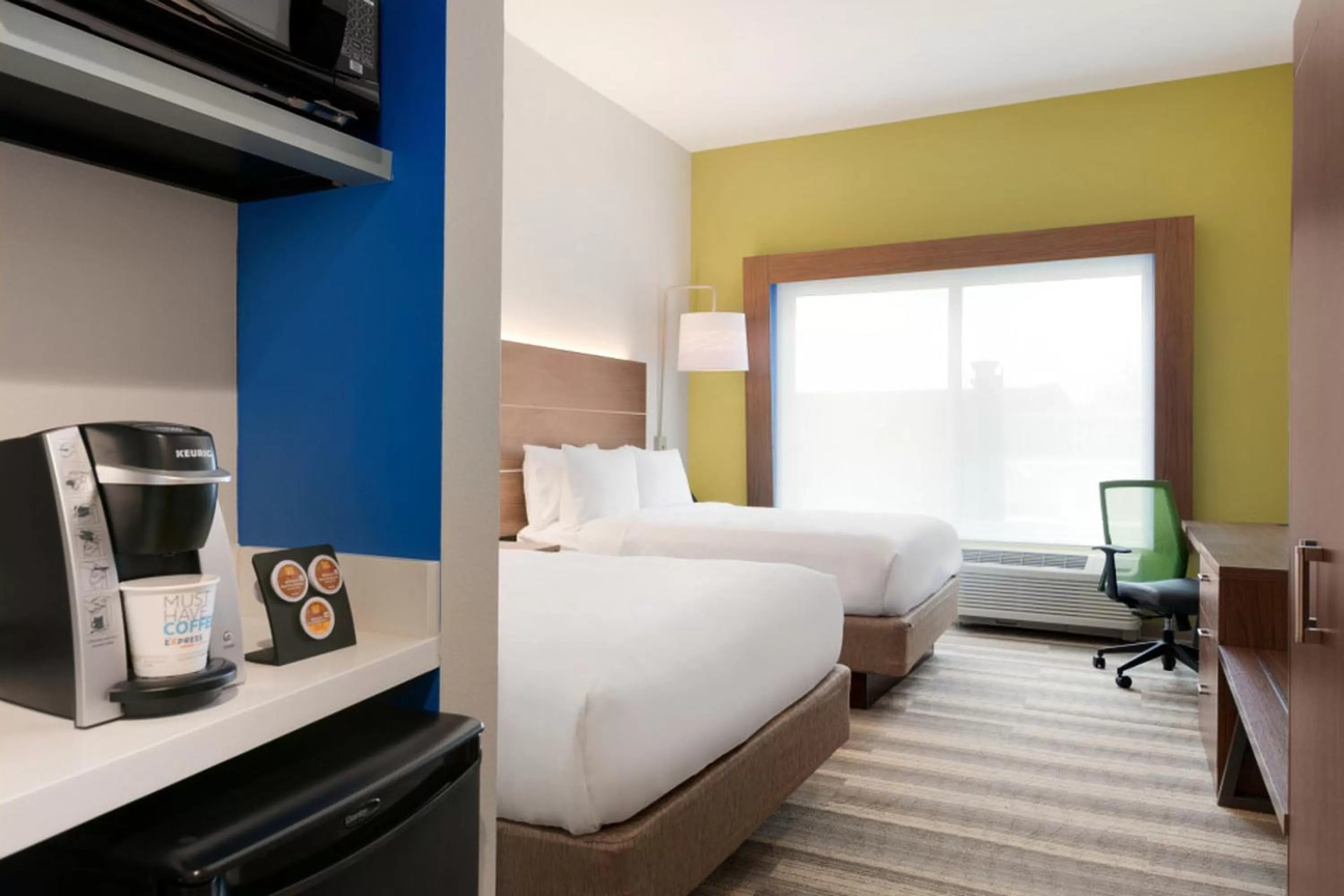Standard Room with Two Queen Beds in Holiday Inn Express & Suites - Cincinnati NE - Red Bank Road by IHG