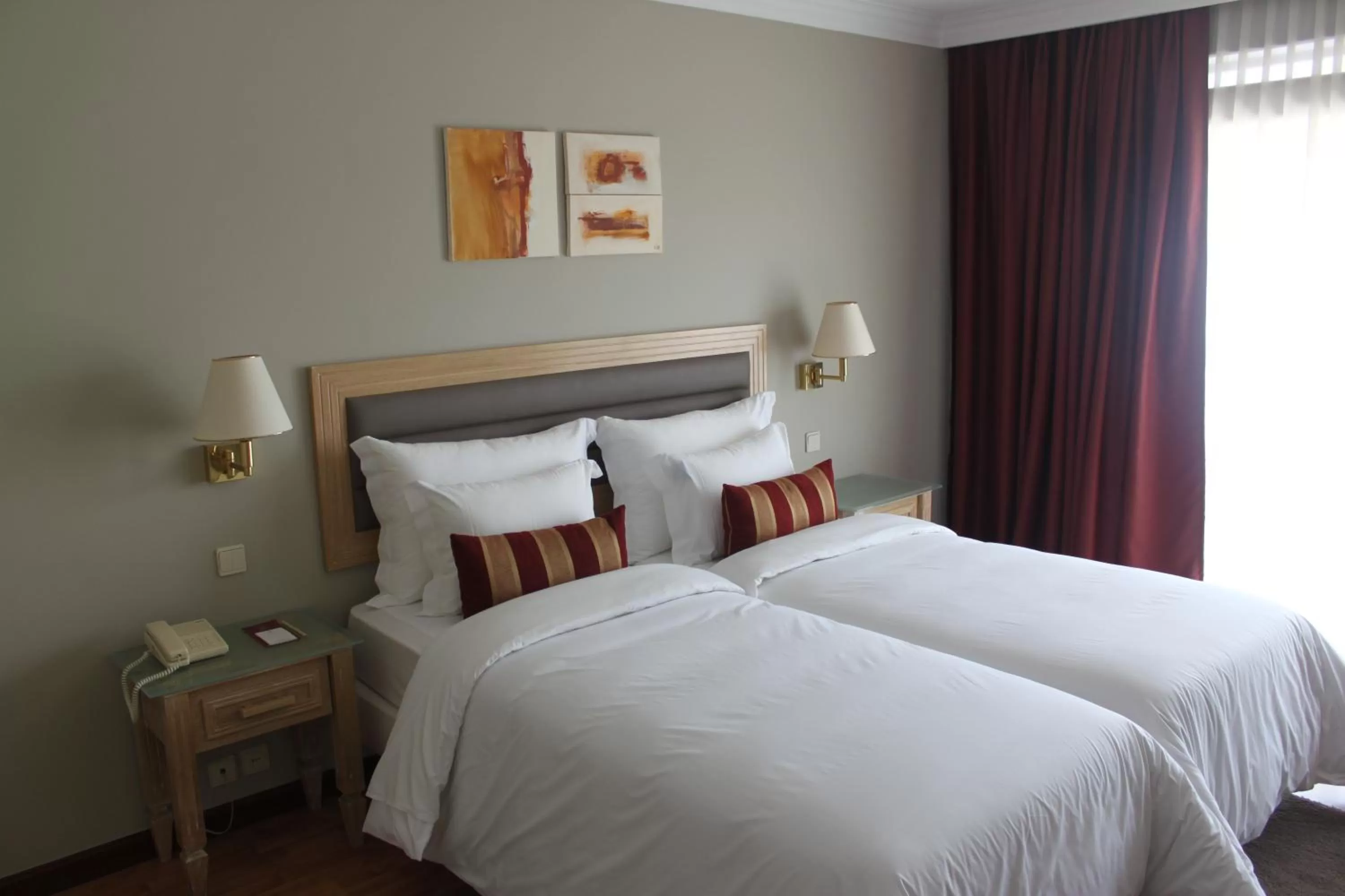 Family Room (2 Adults + 1 Child) in Hotel Suave Mar