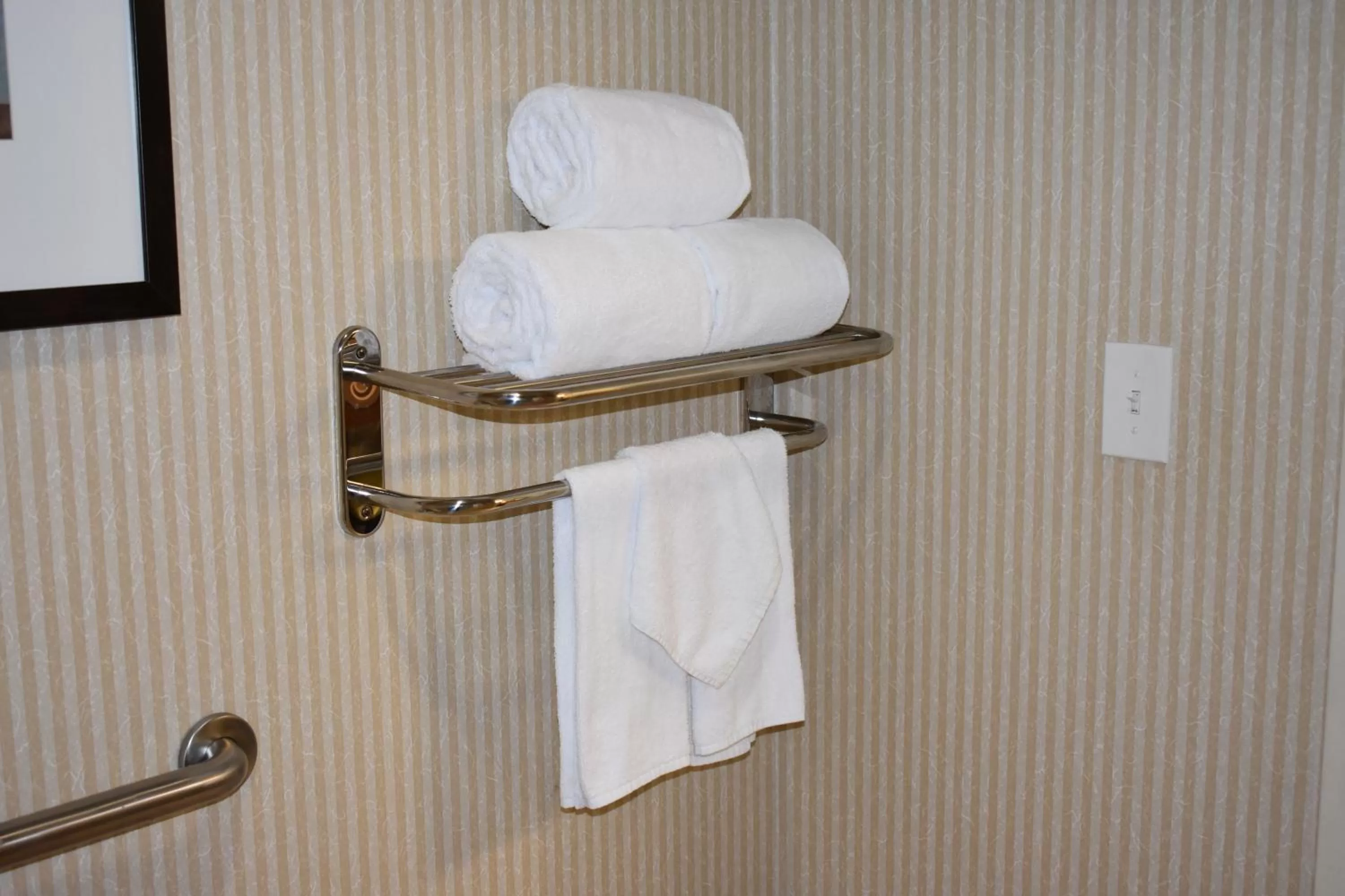 Queen Room with Two Queen Beds - Disability Access - Non-Smoking in Studio 6 Carlsbad CA