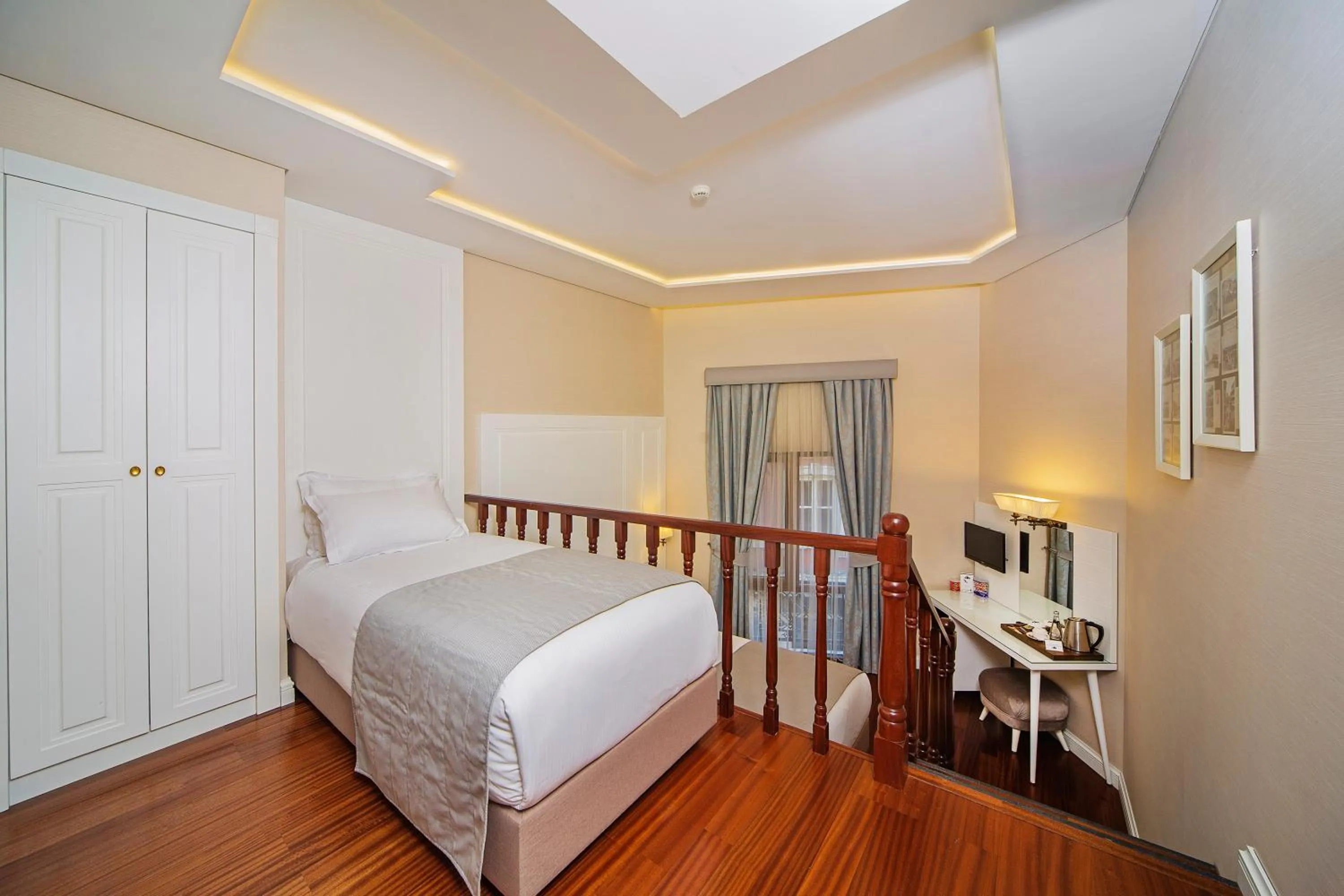 Deluxe Triple Room in Ada Karakoy Hotel - Special Category