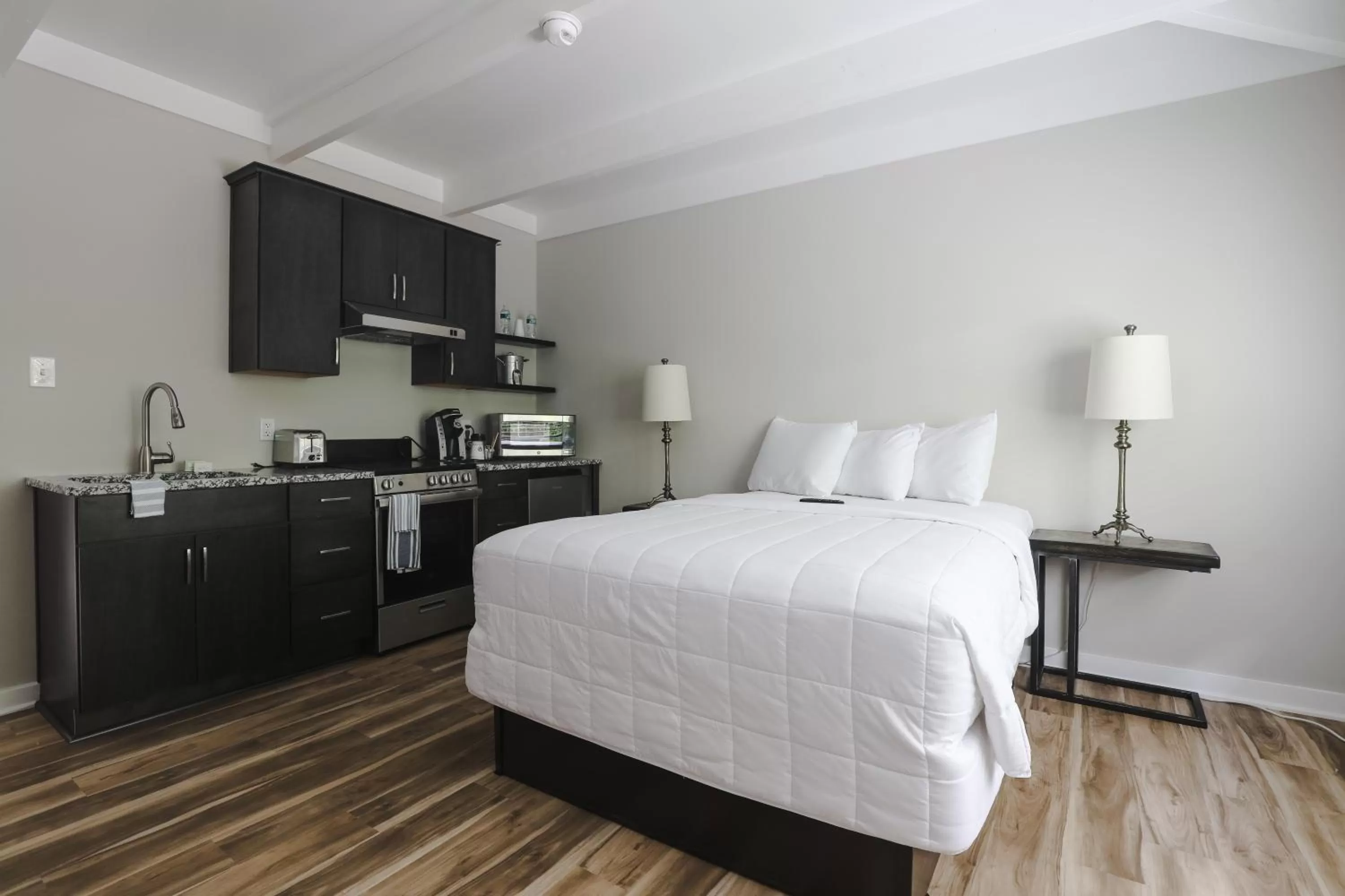 Queen Studio in Allenberry Resort