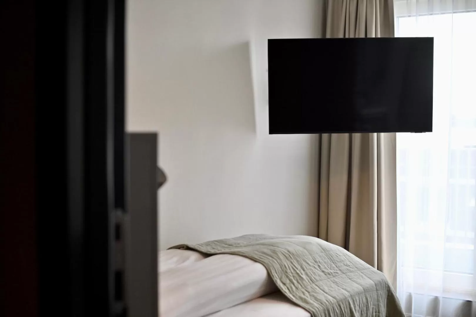 Single Room with Balcony in Hotel Local 101