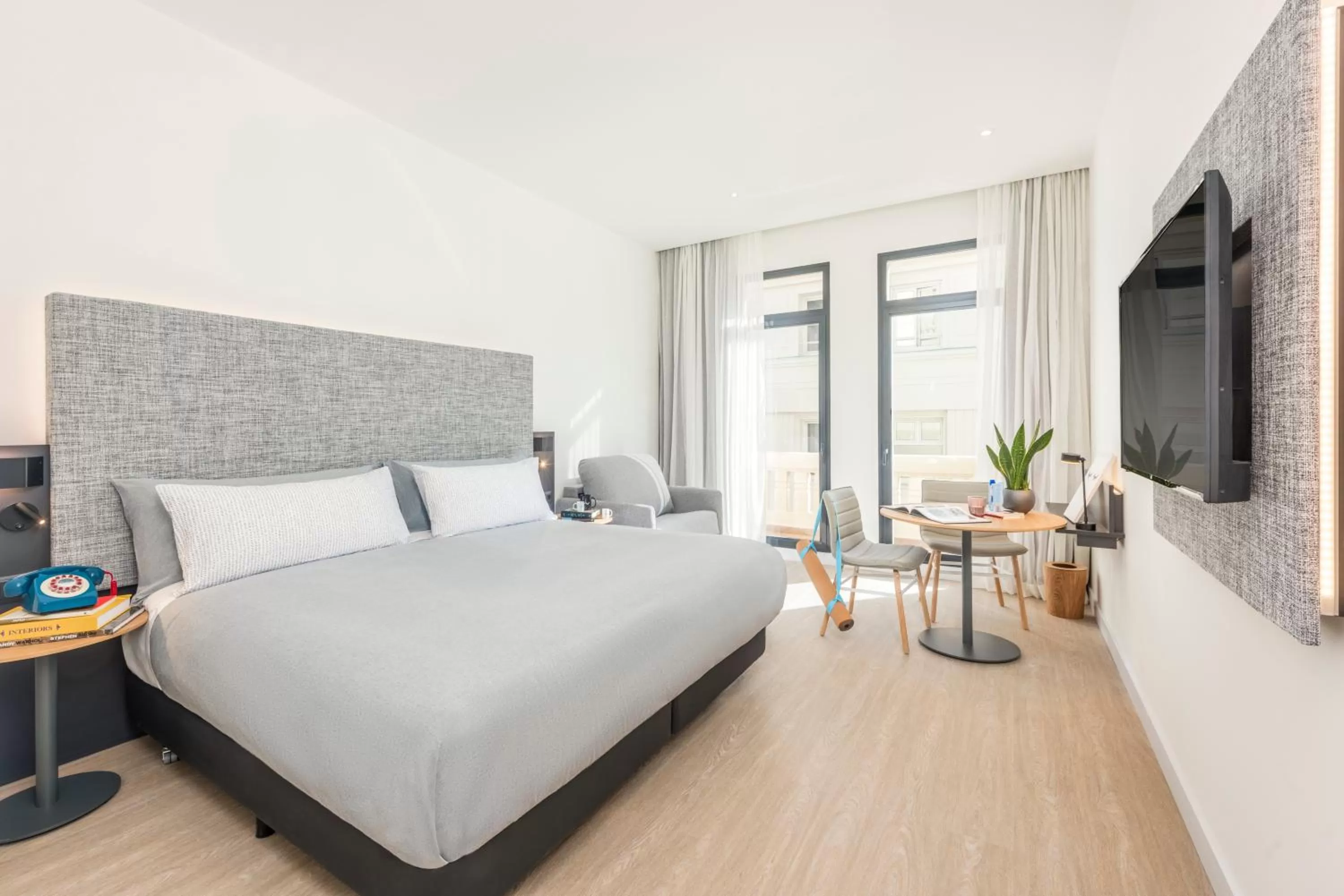 The Studio with Gran Vía View in INNSIDE by Meliá Madrid Gran Vía