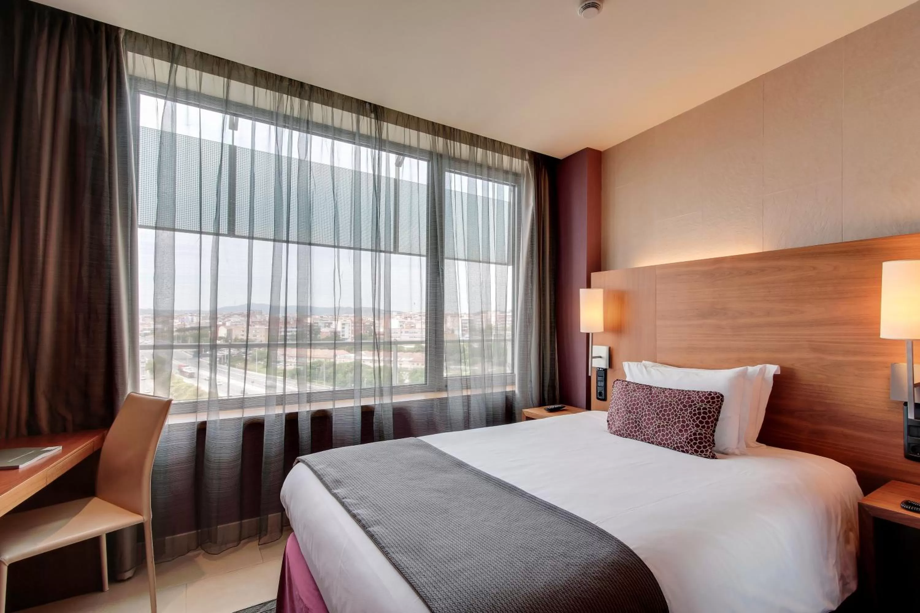 Single Room in Hotel Badalona Tower