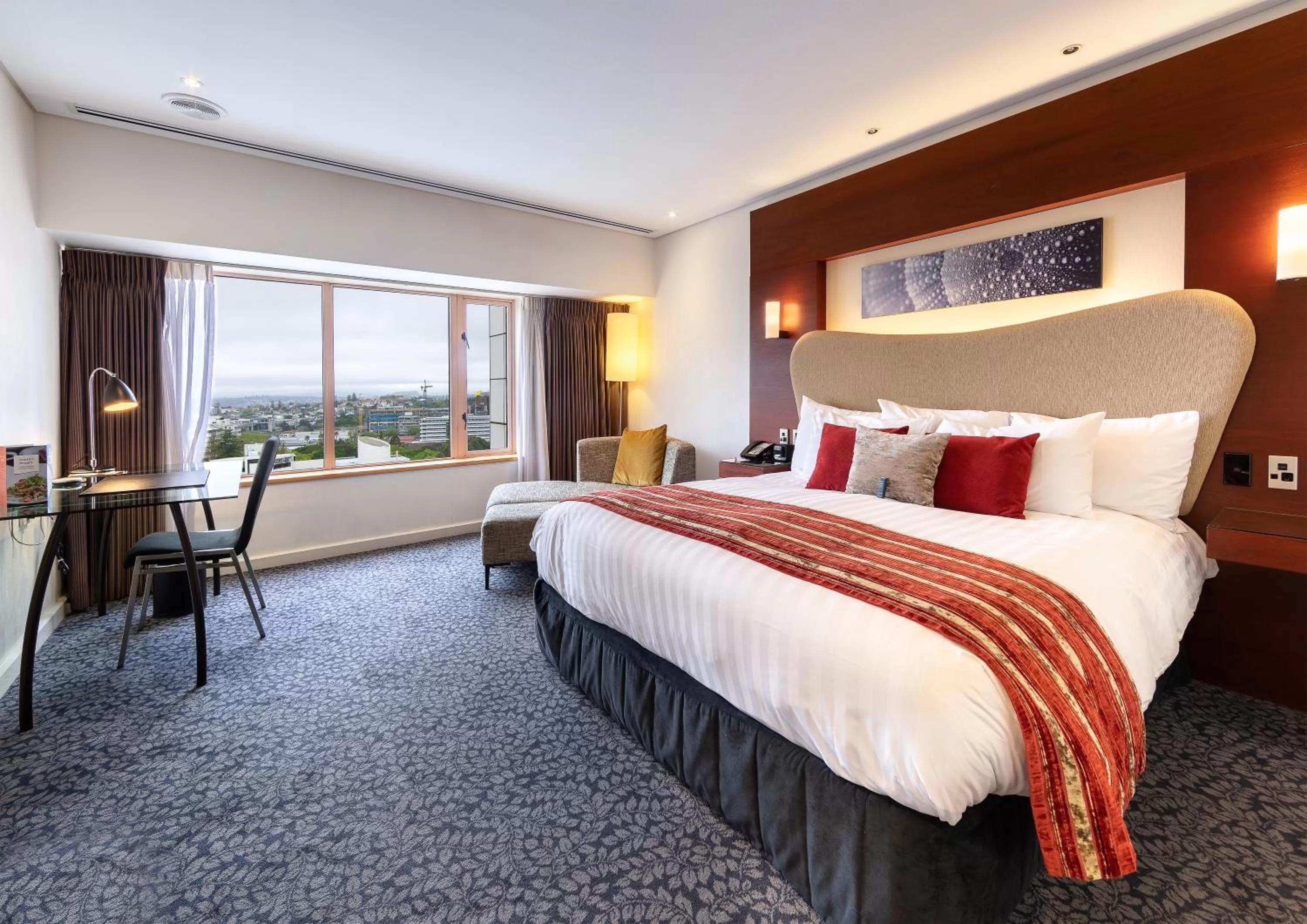 Premium Room in Crowne Plaza Auckland by IHG