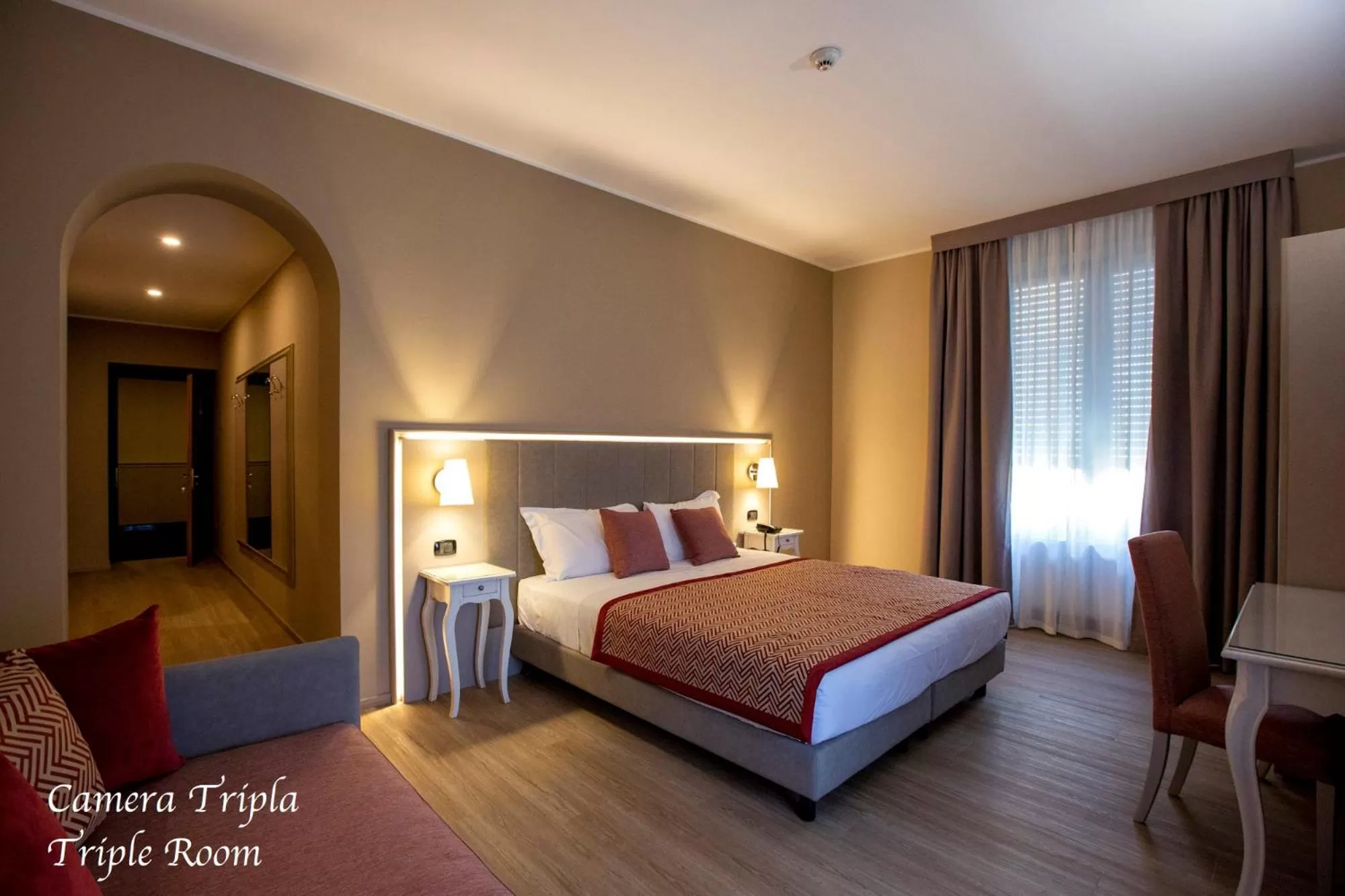 Superior Double Room in Hotel Villa Malpensa