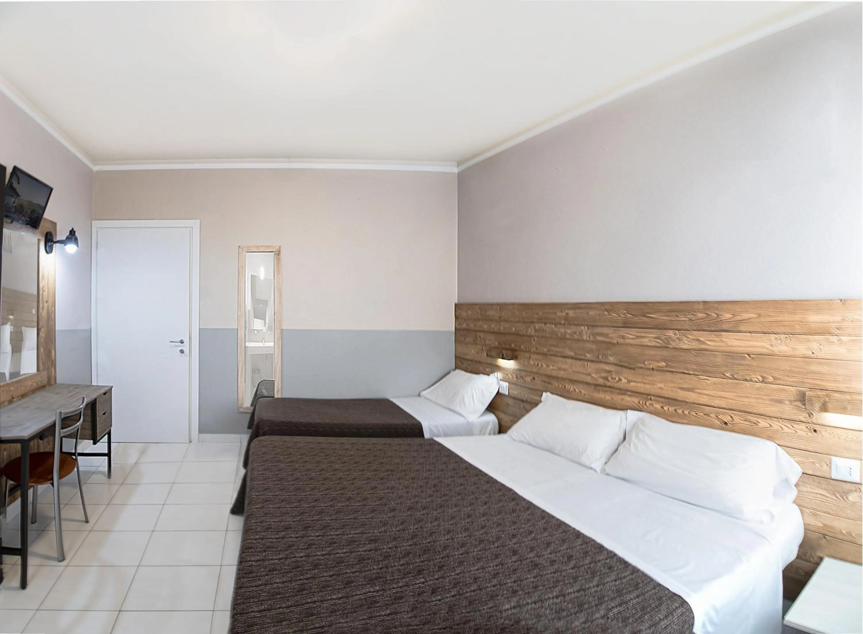 Triple Room in Albergo Serena