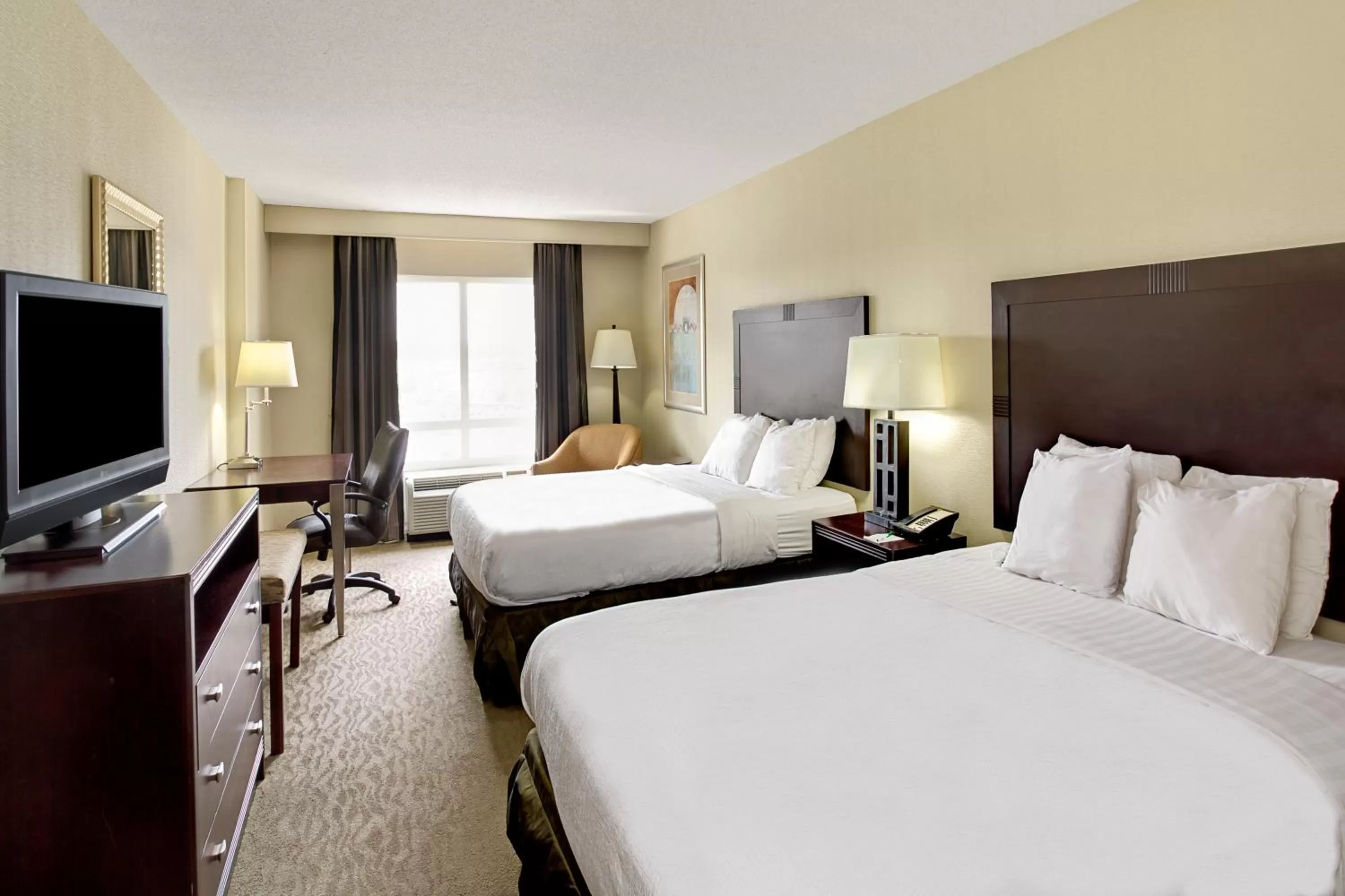 Bed in Wyndham Garden Duluth