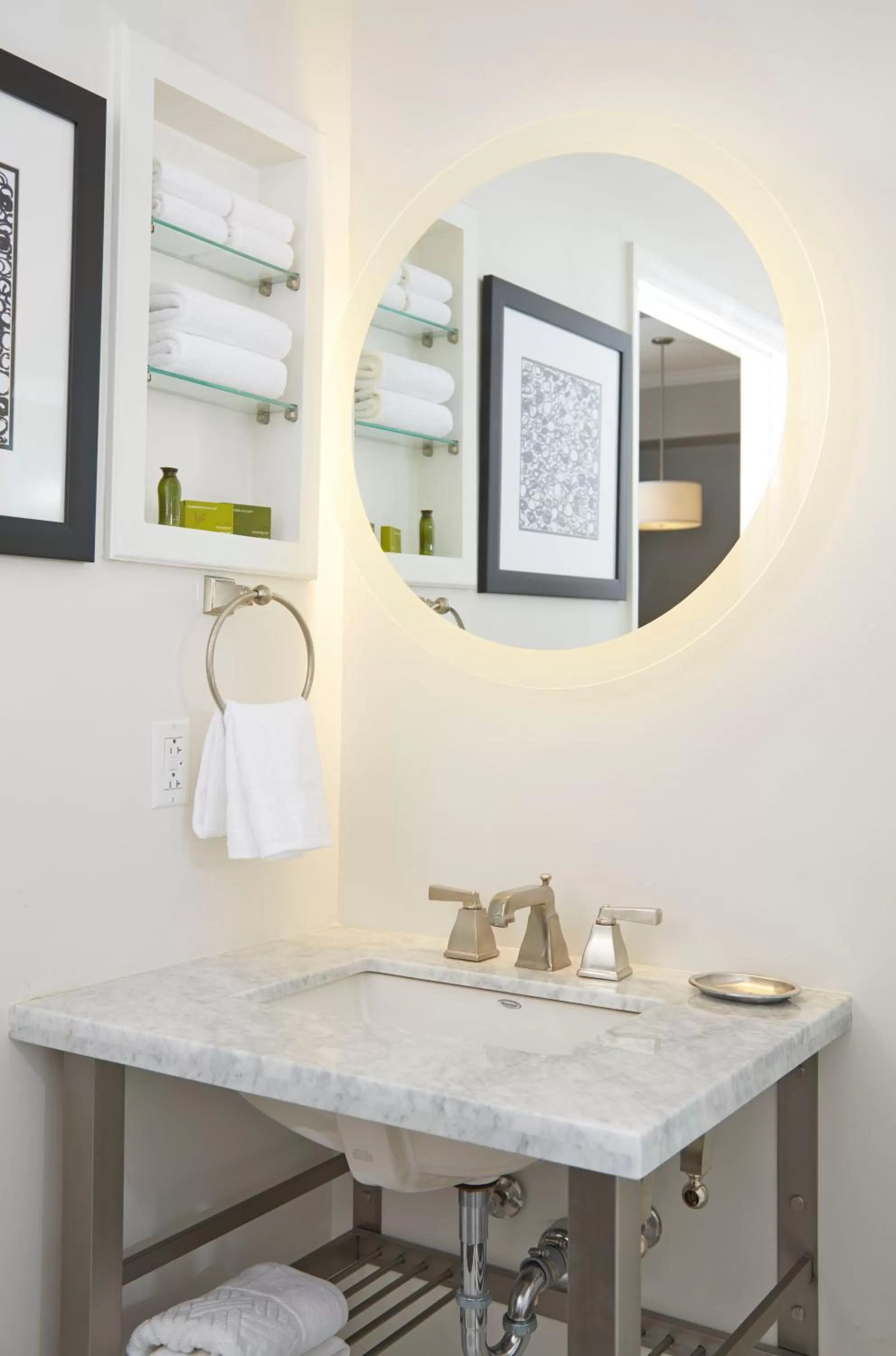 Solo Room 1 Double Bed in The Georgian Terrace