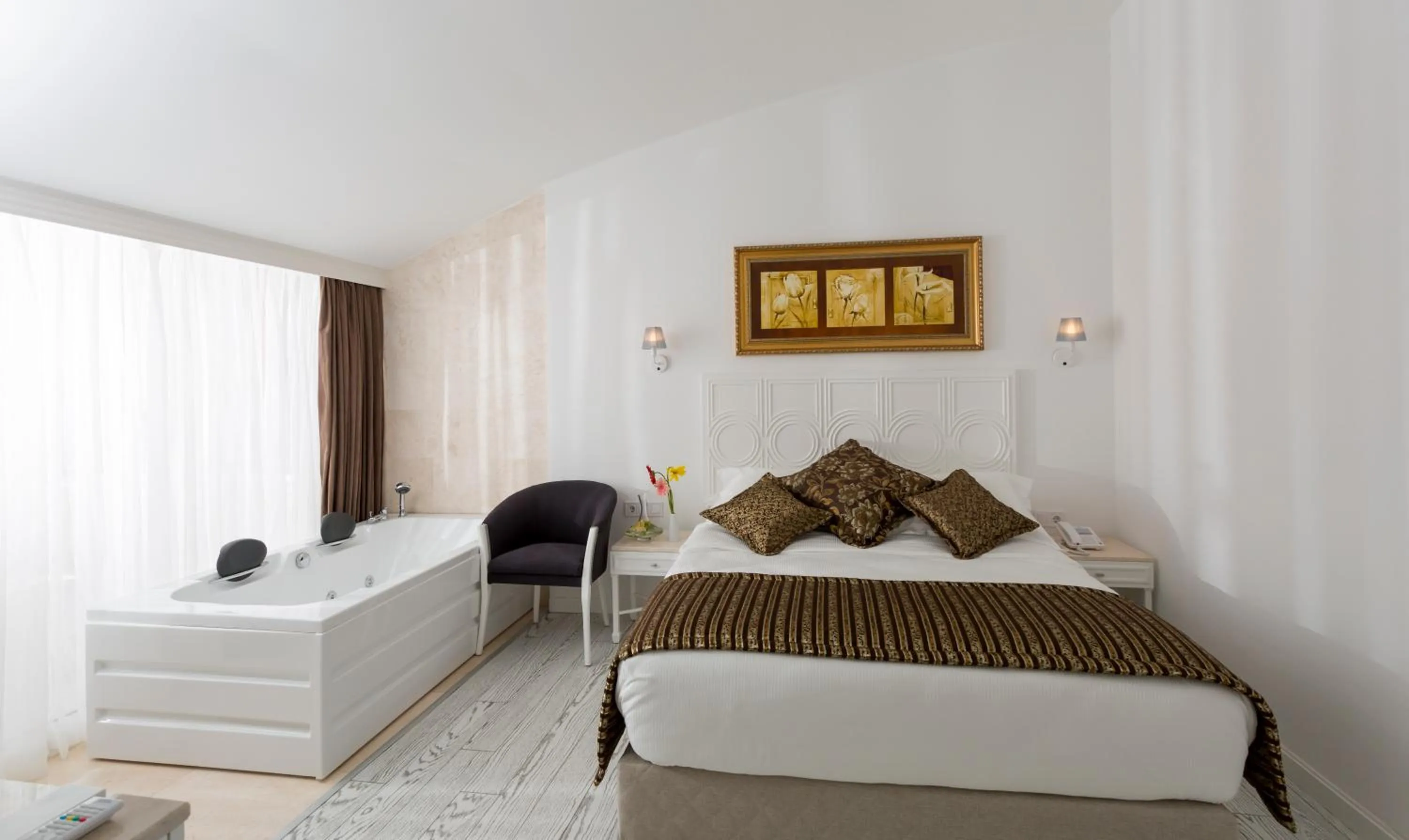 Junior Suite in Wise Hotel & Spa - Adults Only