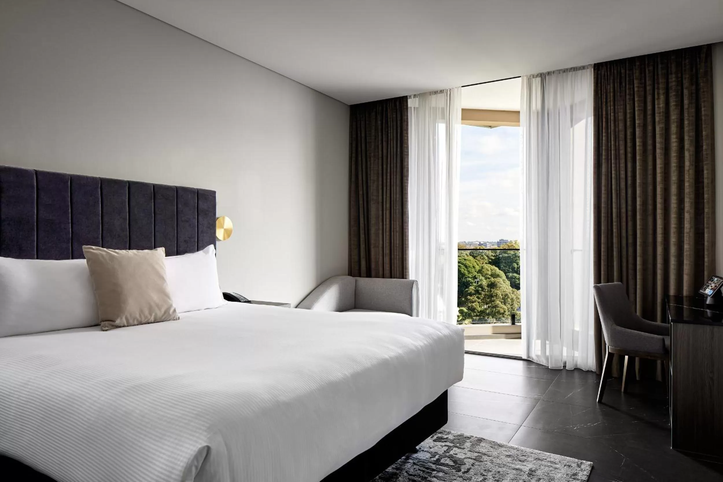 King Room with Park View in Crowne Plaza Sydney Burwood by IHG