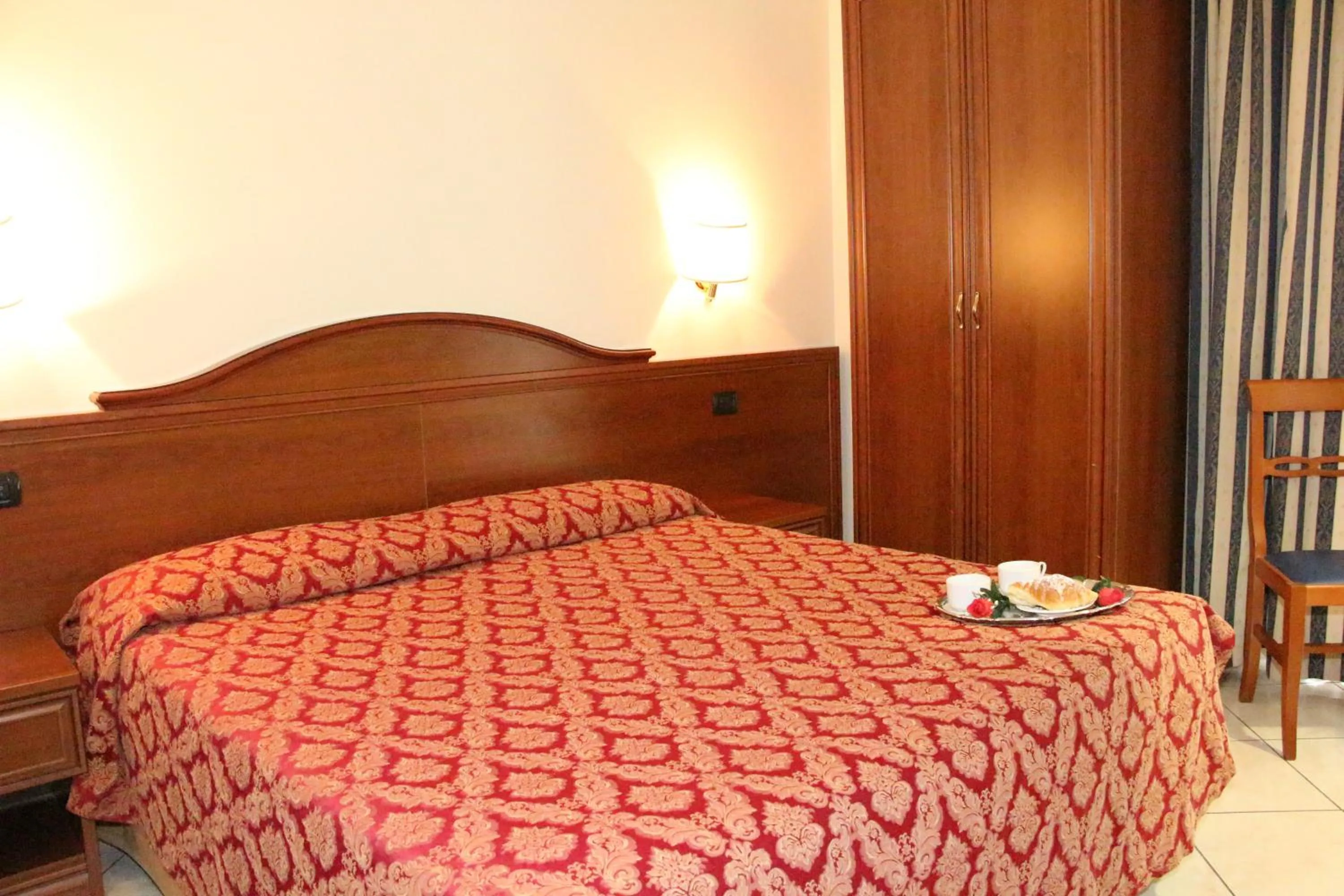 Twin Room in Hotel Mirage