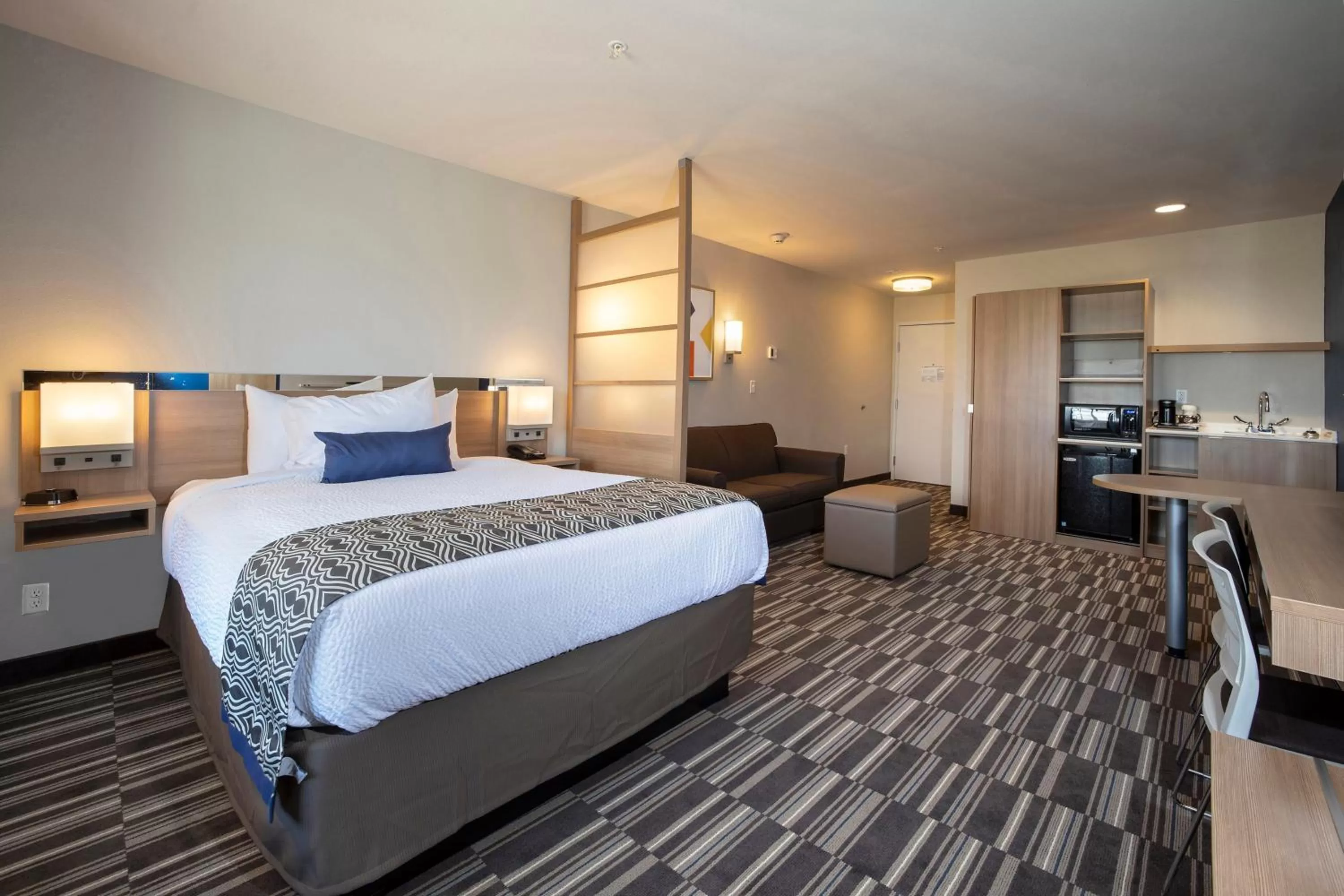 Studio Suite with One Queen Bed - East View - Non-Smoking in Microtel Inn & Suites by Wyndham Loveland