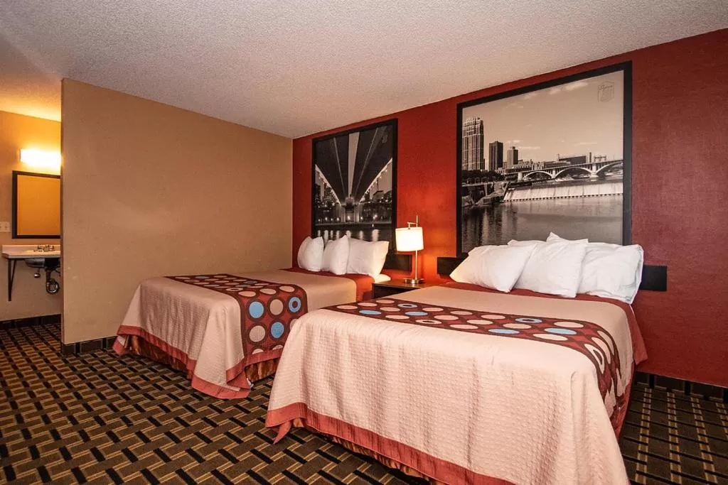 Double Room with Two Double Beds - Mobility Access/Non-Smoking in Super 8 by Wyndham Brooklyn Center/MPLS