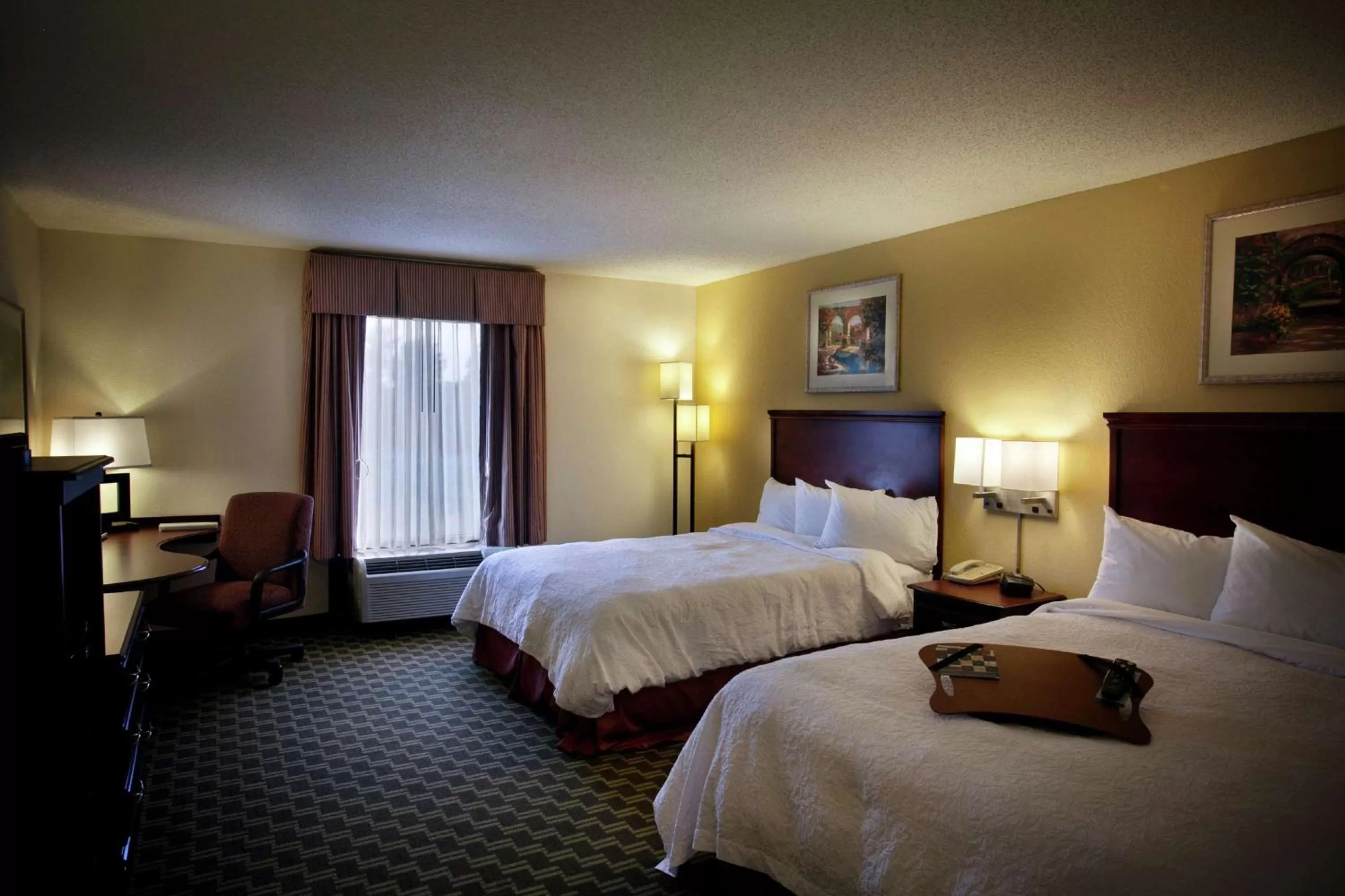 Queen Room with Two Queen Beds - Hearing Access/Non-Smoking in Hampton Inn Carrollton