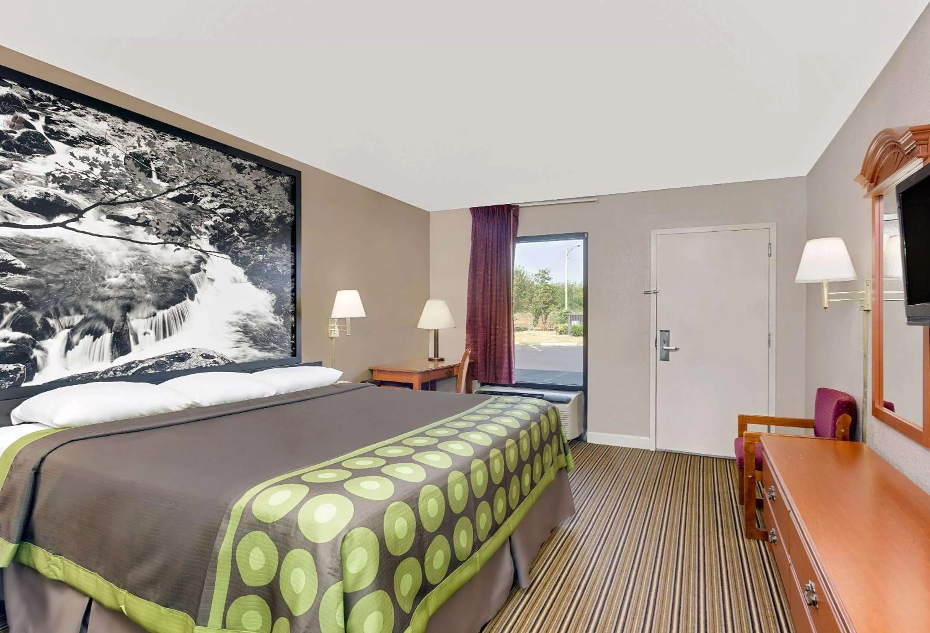 King Room - Smoking

 in Super 8 by Wyndham Athens