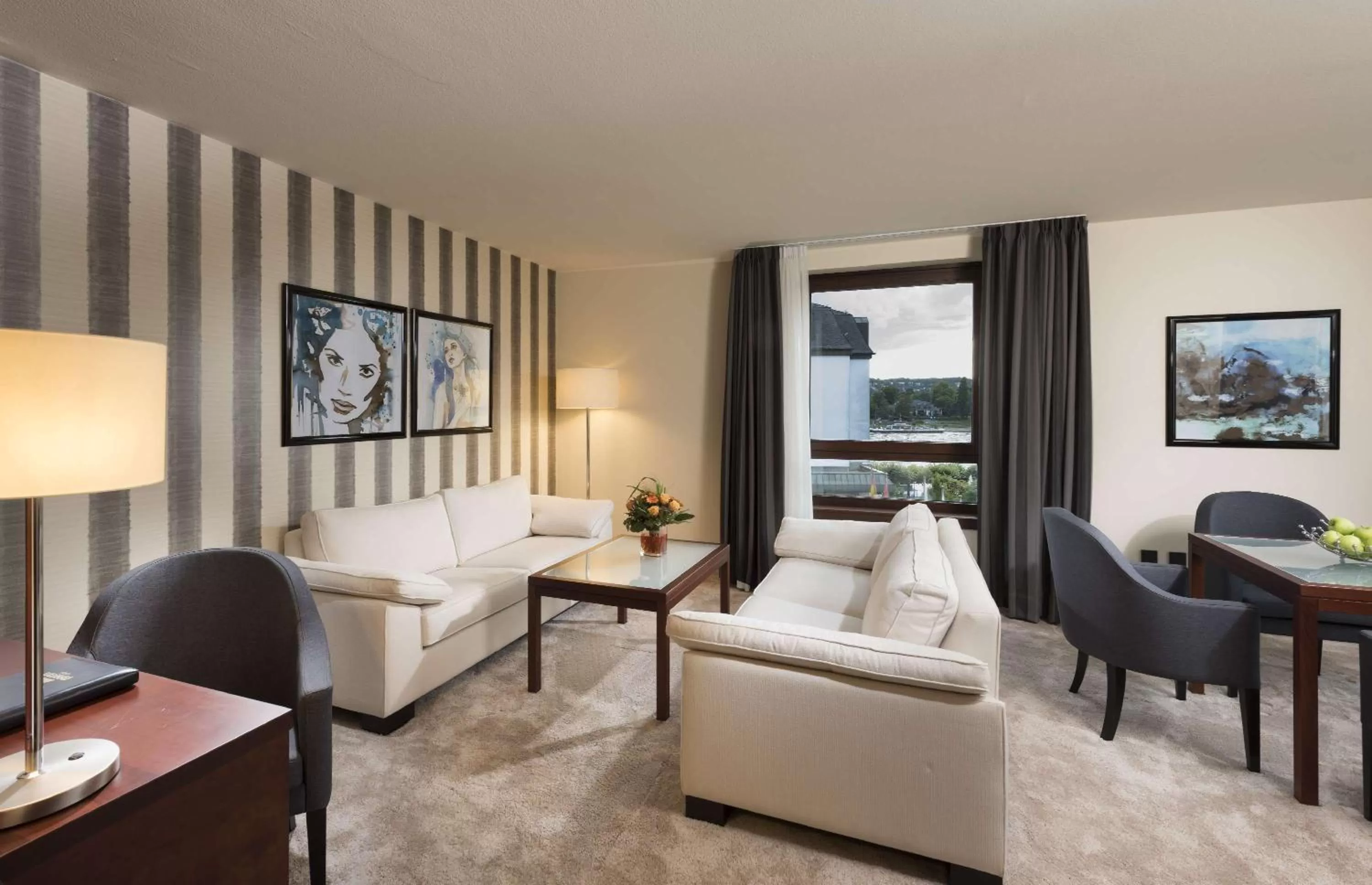 Junior Suite with Rhine View in Maritim Hotel Königswinter