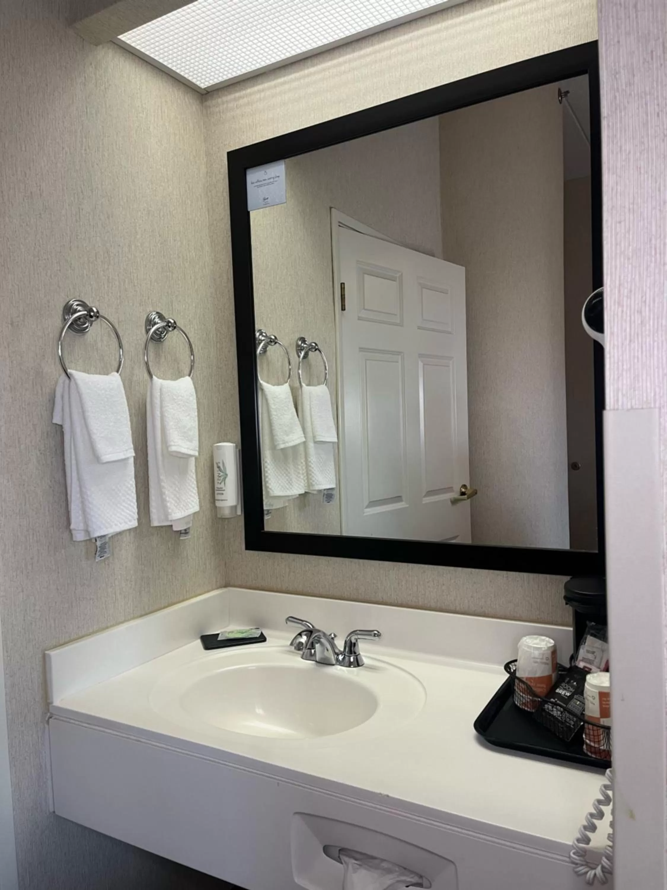 King Room in Sleep Inn Lynchburg - University Area & Hwy 460