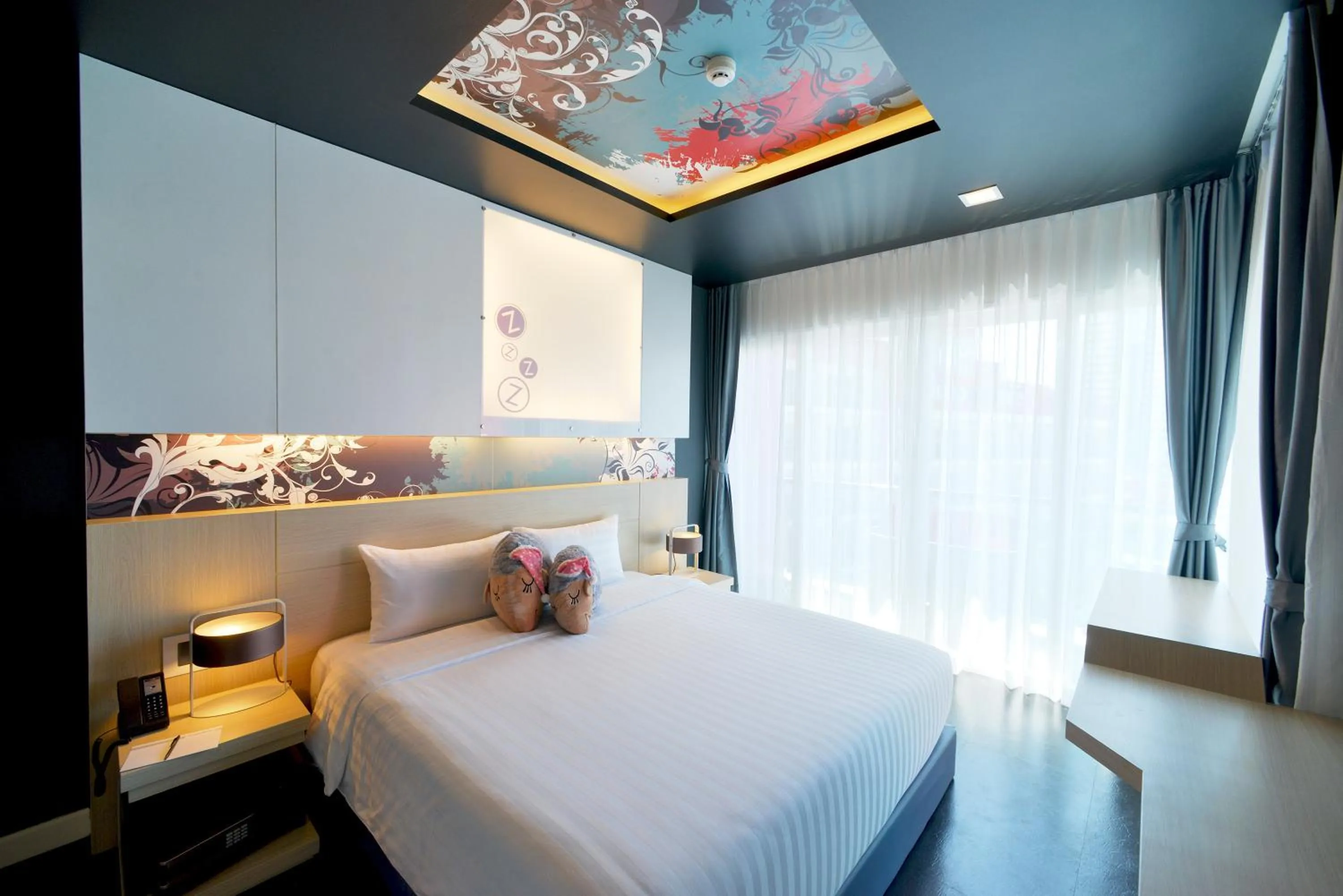 Suite + Free access to Sauna Room in SLEEP WITH ME HOTEL design hotel @ patong (SHA Plus+)