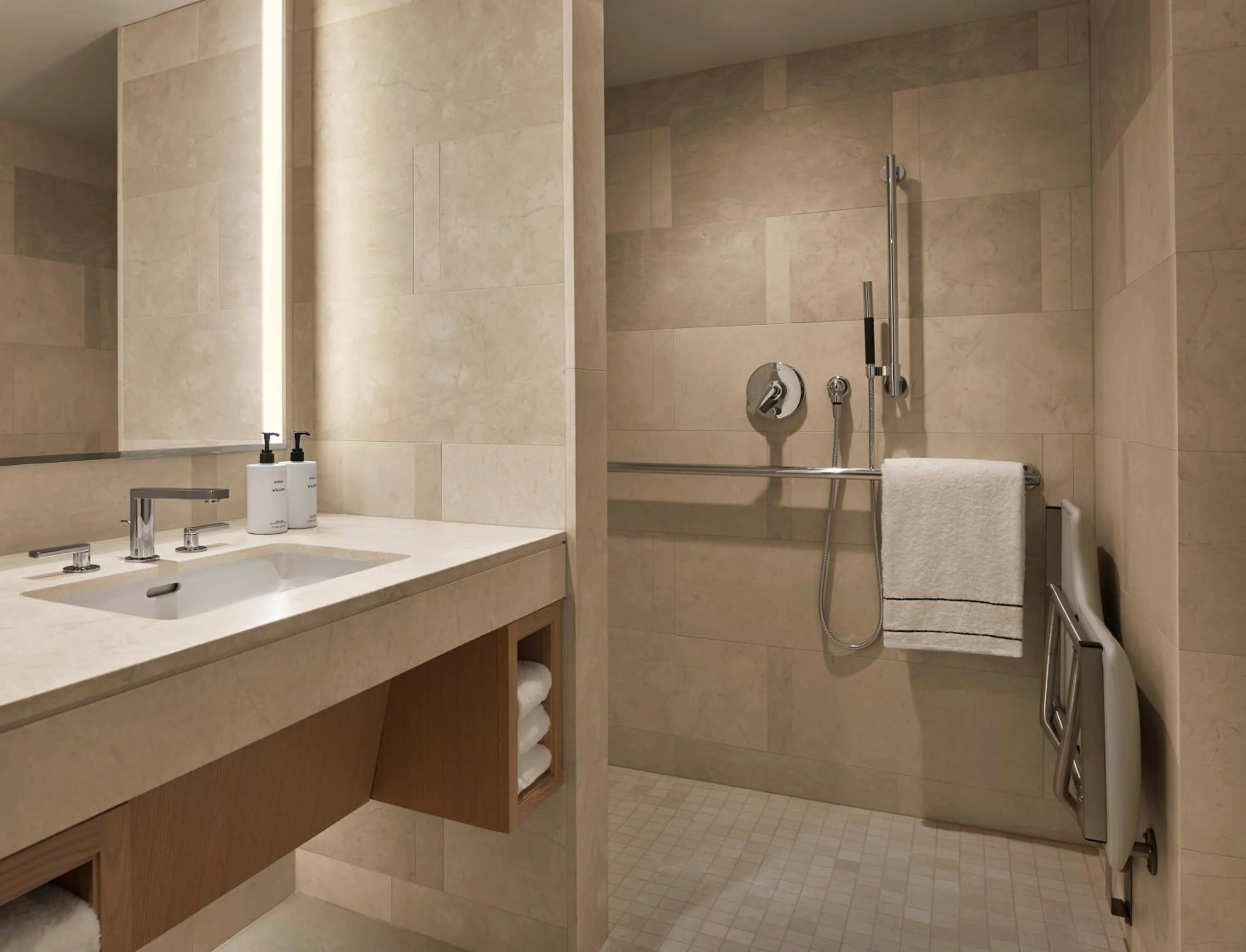 Park View Two Queen Beds With Roll-In ADA Shower in The Newbury Boston