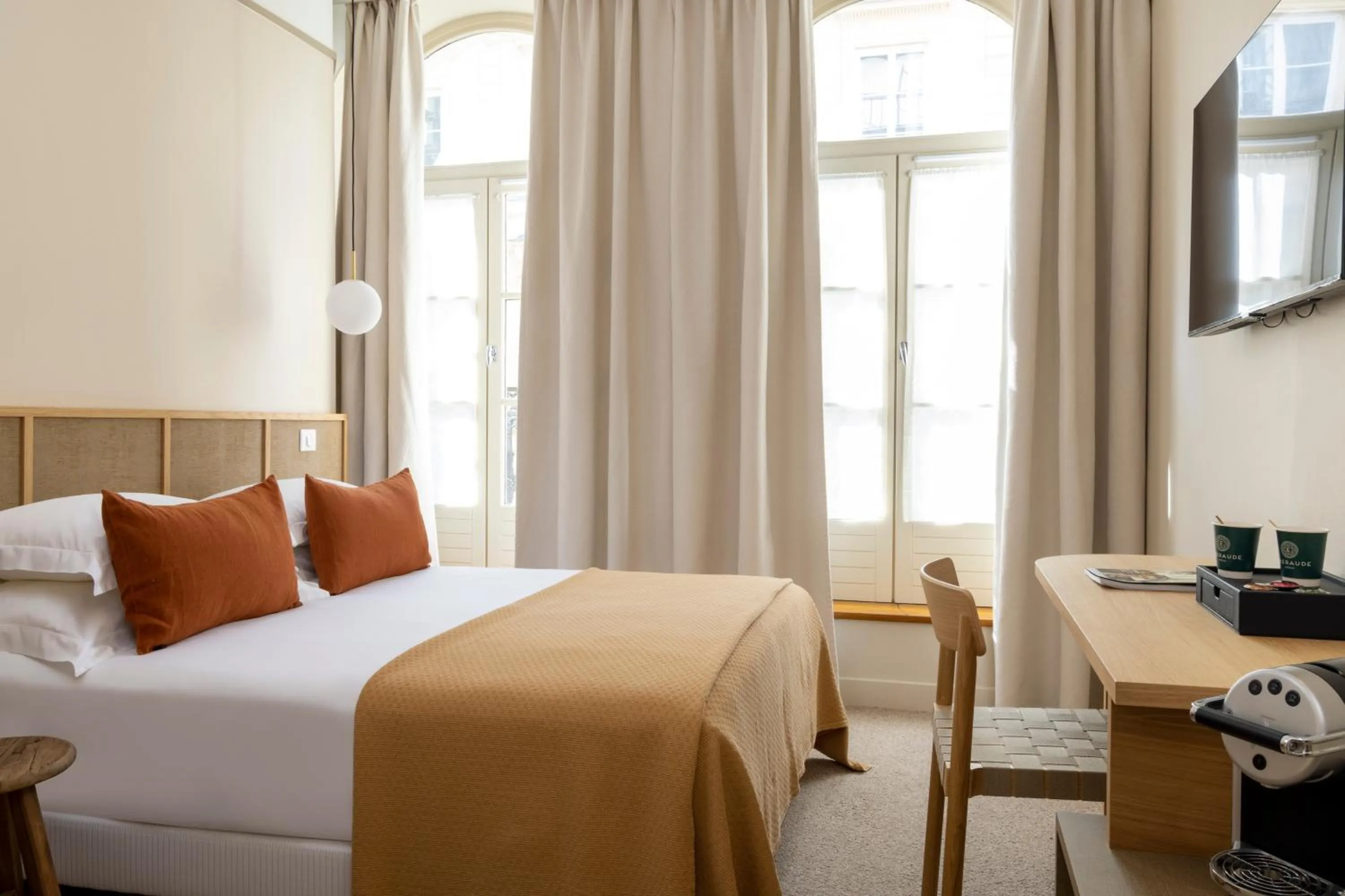 Superior Double or Twin Room with Balcony in Hôtel Joe M