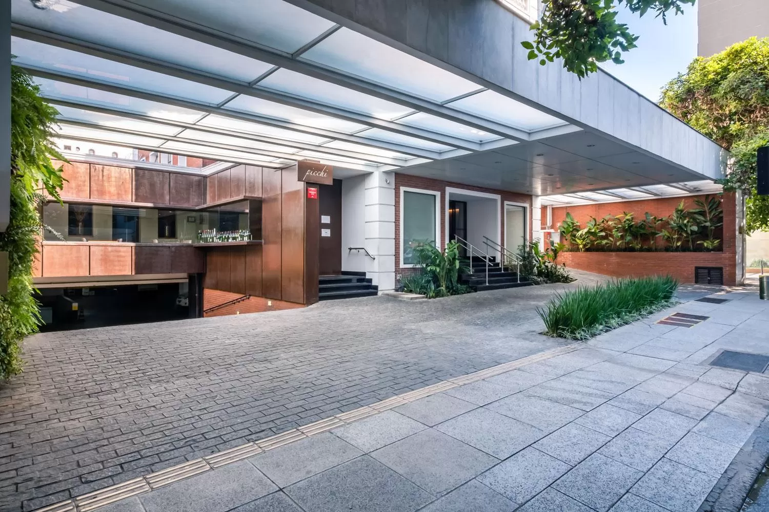 Regent Park Suite Hotel