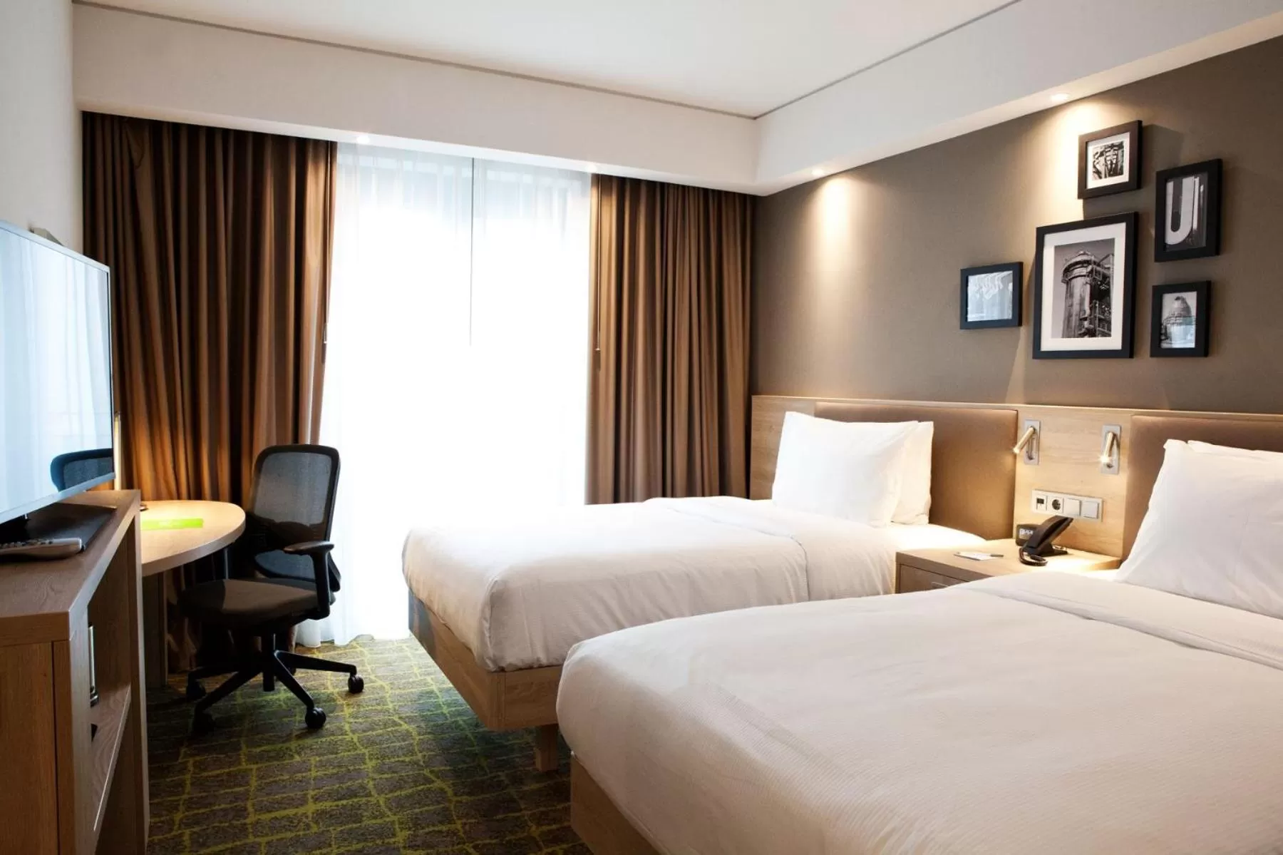 Twin Room - single occupancy - Non-Smoking in Hampton By Hilton Dortmund Phoenix See