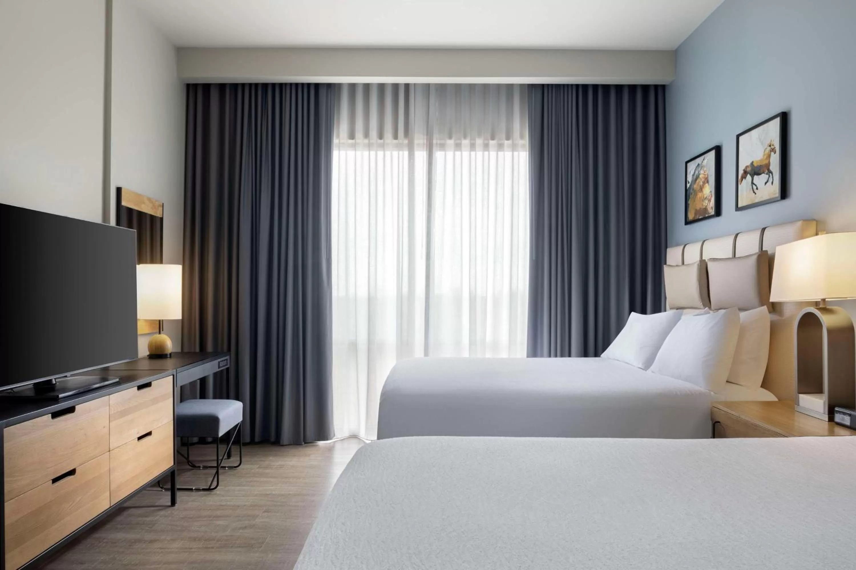 Suite with Two Queen Beds and Roll-In Shower - Mobility/Hearing Access in Embassy Suites By Hilton Bowling Green
