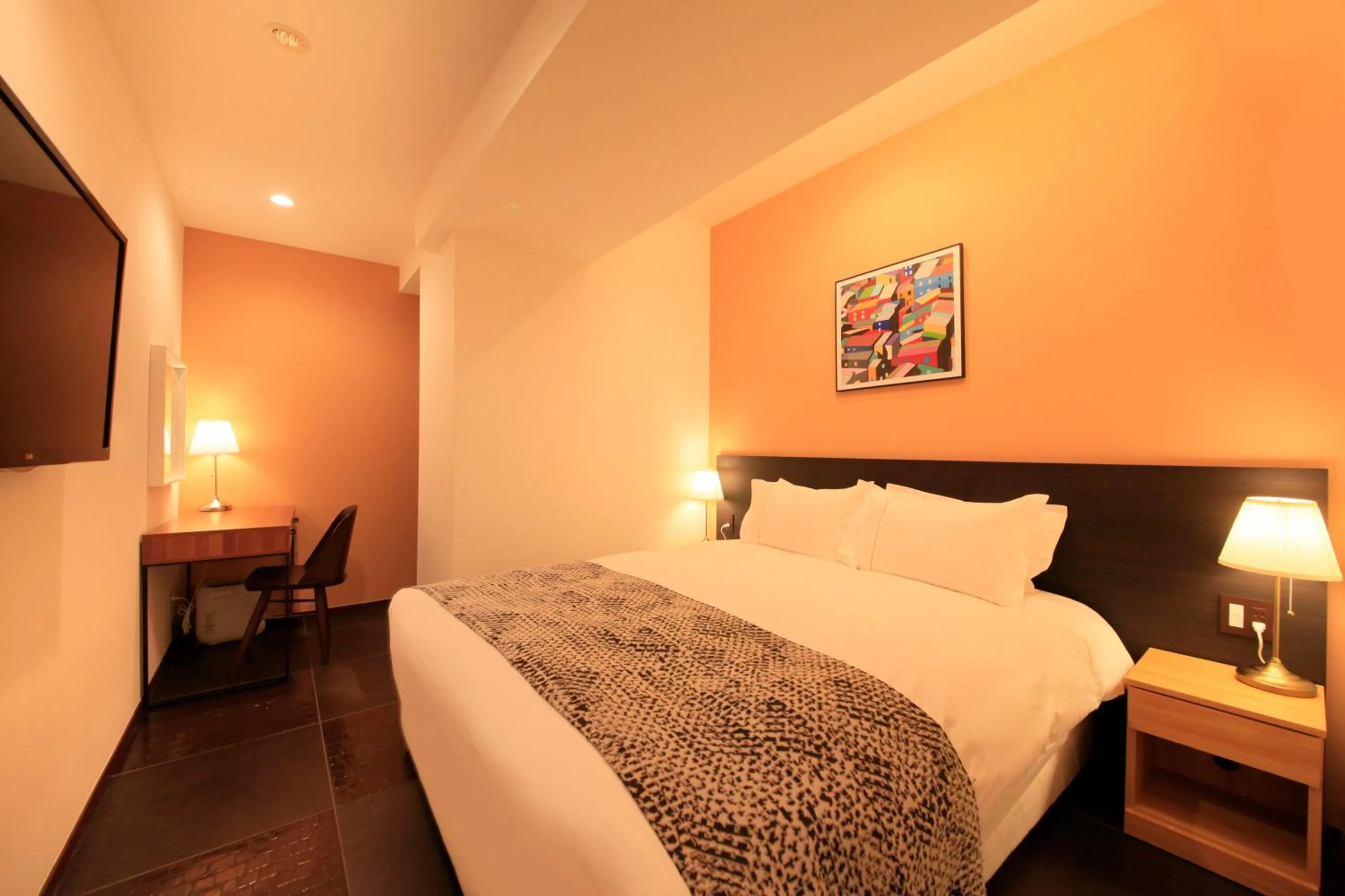 Standard Queen Room - single occupancy - Non-Smoking in Centurion Hotel Residential Akasaka Station