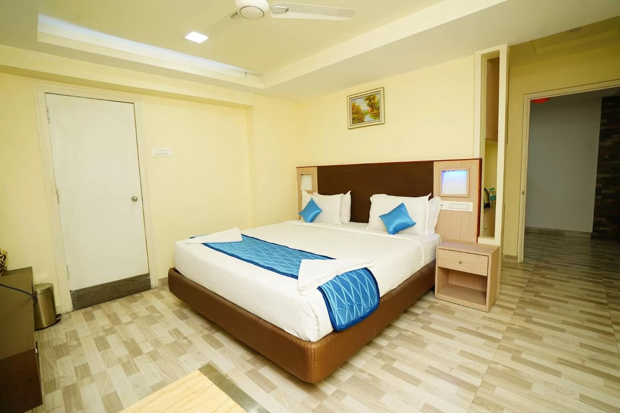 Superior Double Room - single occupancy in Hotel SK Riverfront