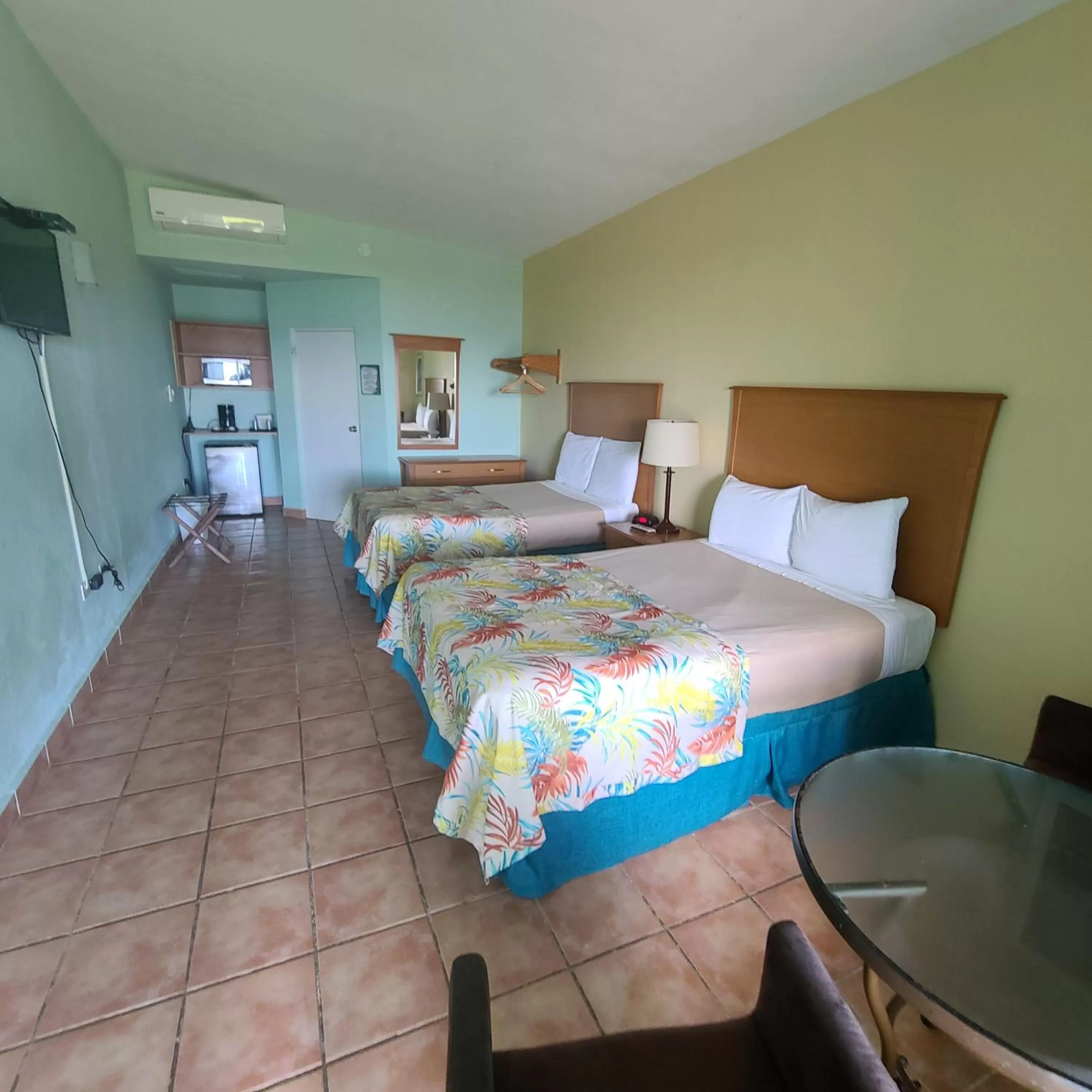 Double Room with Two Double Beds in Parador Maunacaribe - Maunabo
