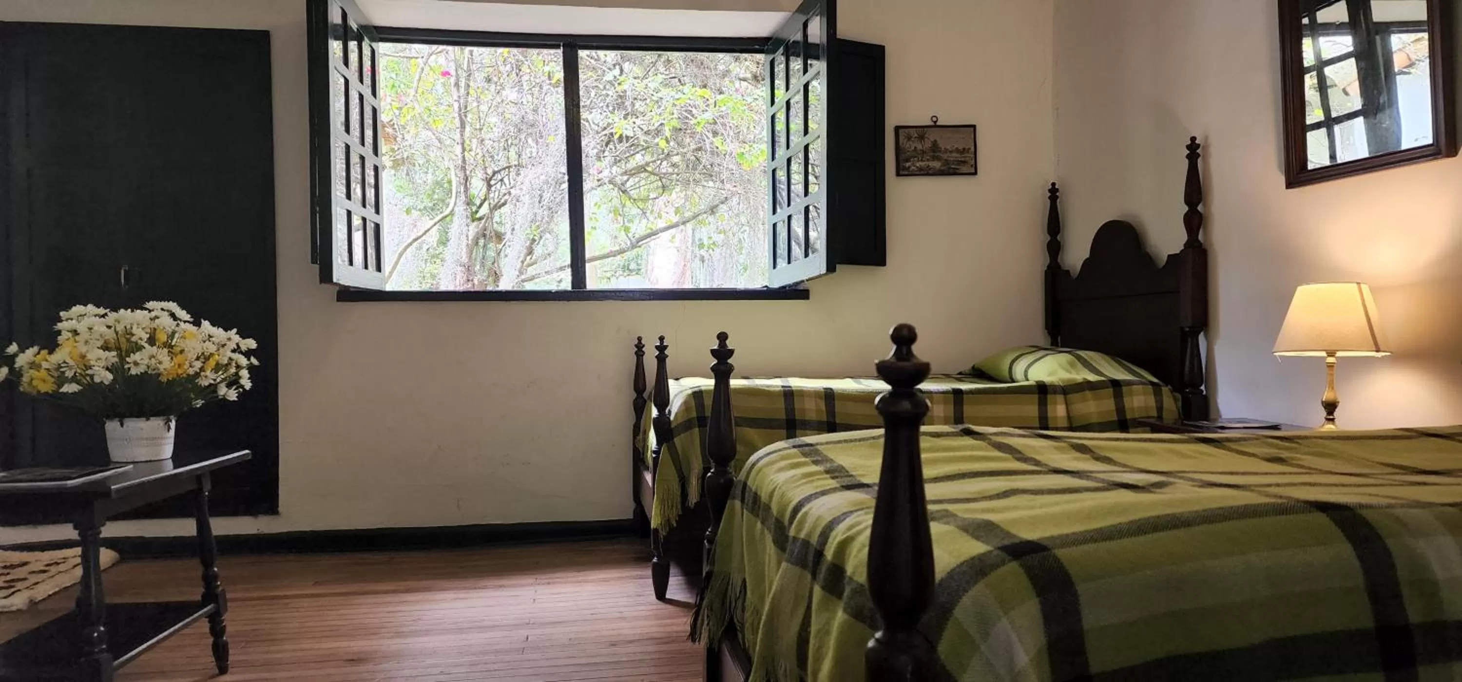 Twin Room in Hacienda Suescún - 300 Años de Historia