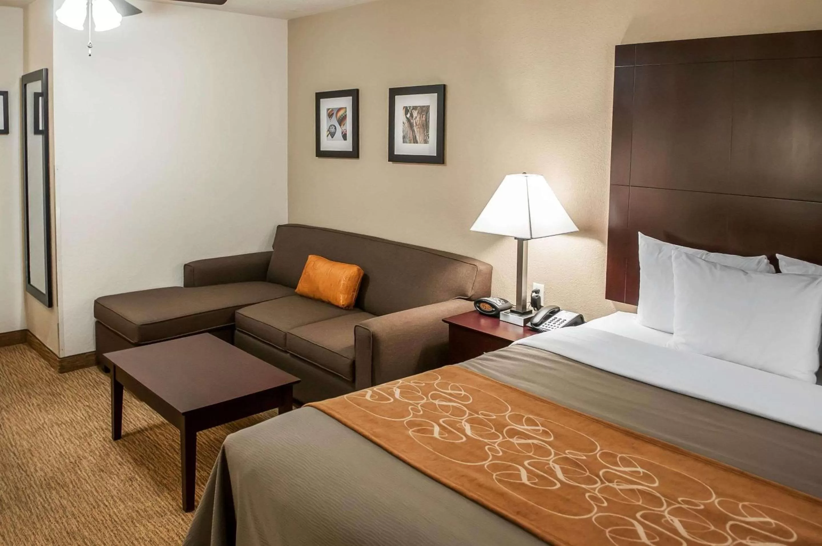 King Suite - Non-Smoking in Comfort Suites Albuquerque-North Journal Center