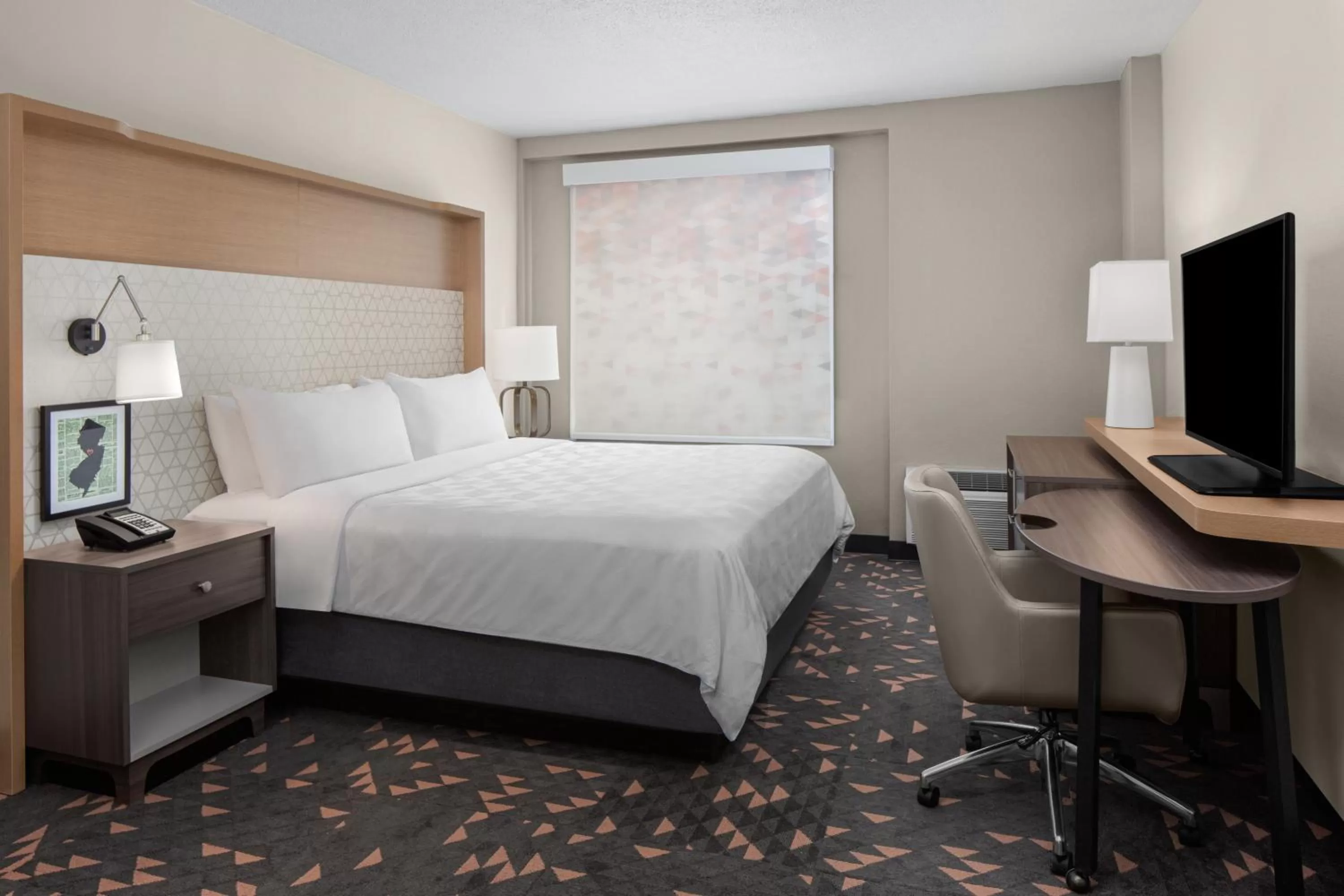 Standard Room in Holiday Inn Hasbrouck Heights-Meadowlands by IHG
