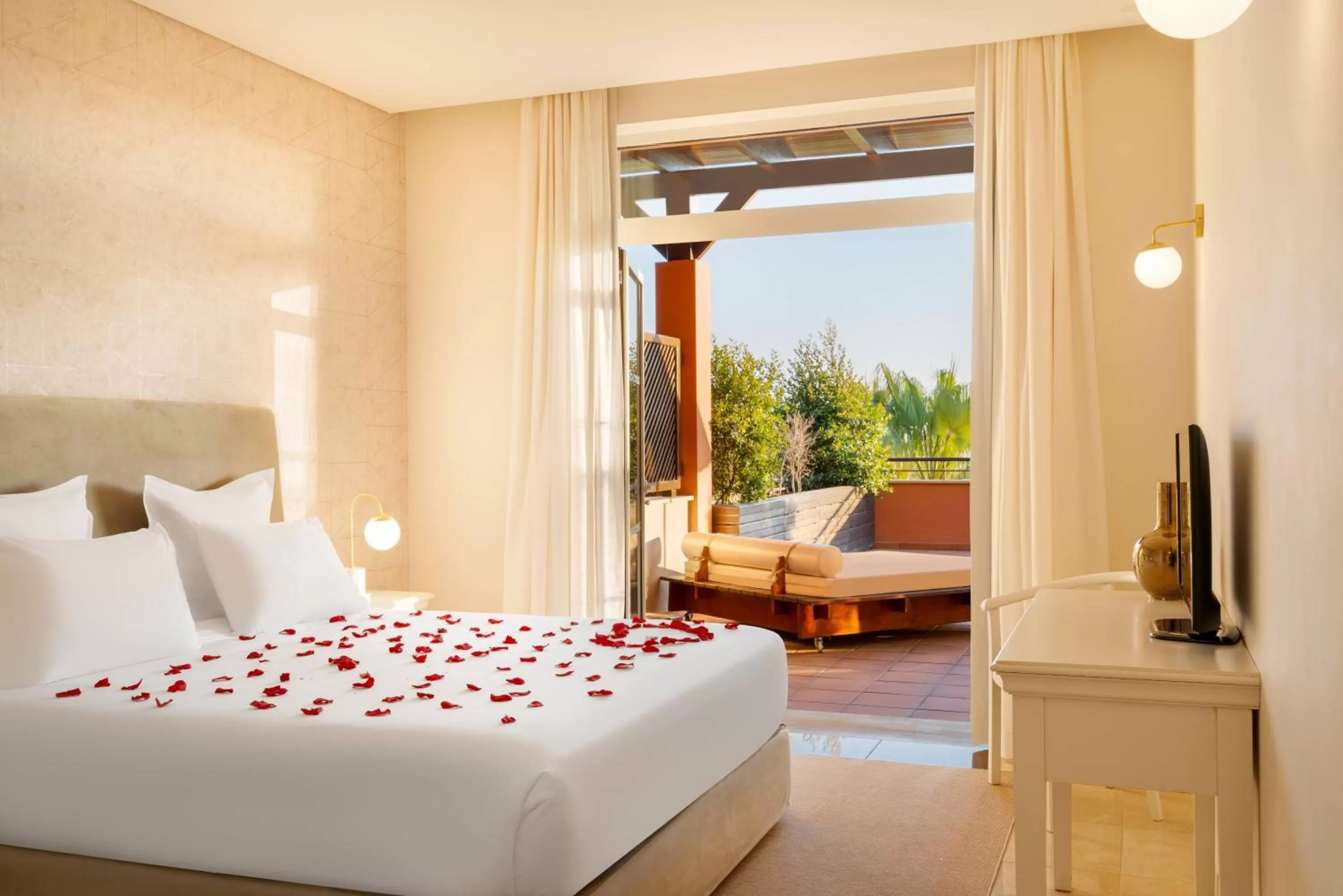 Romantic Luxury Suite in Monte Santo Resort