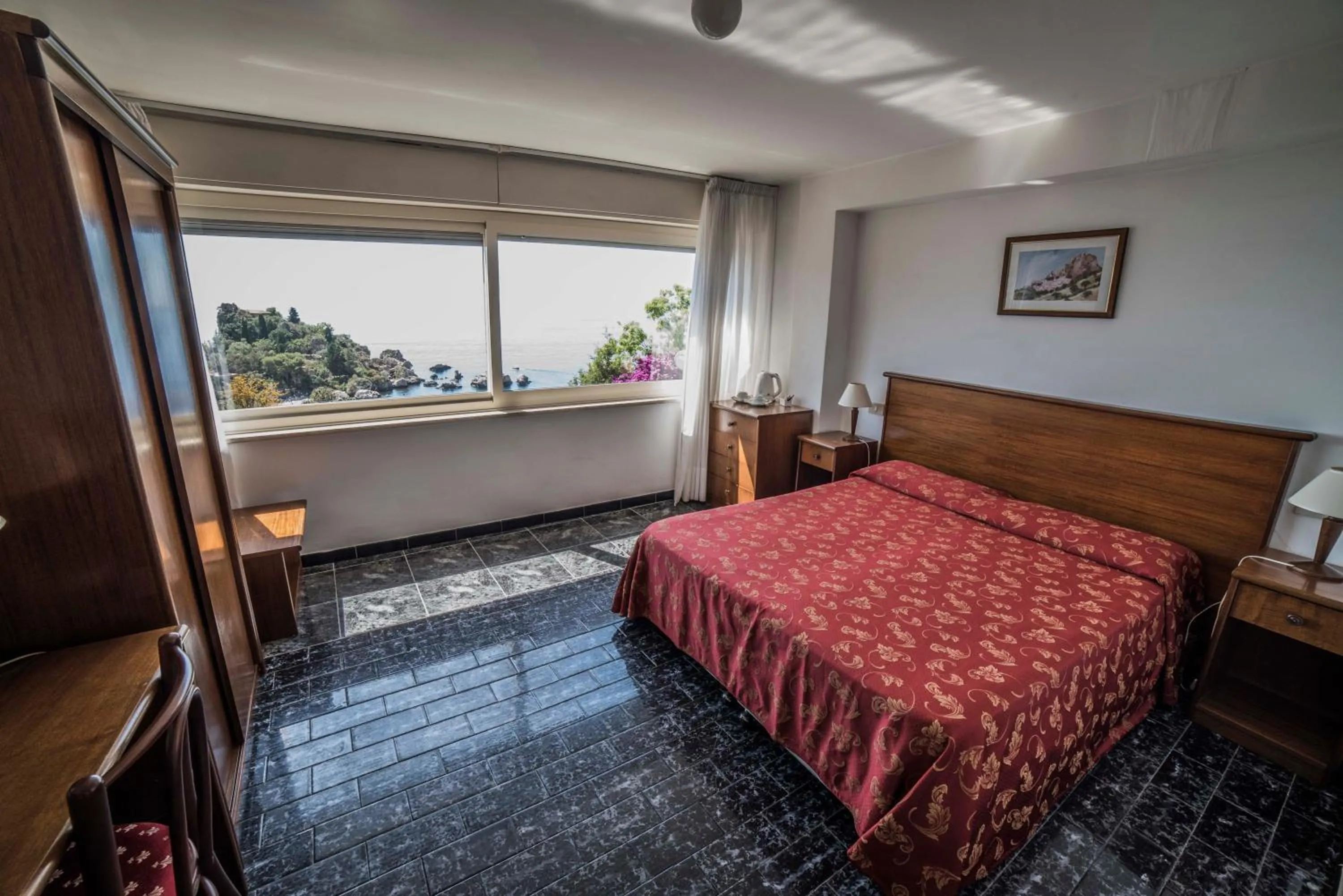 Economy Double Room - Ground Floor in Hotel Isola Bella