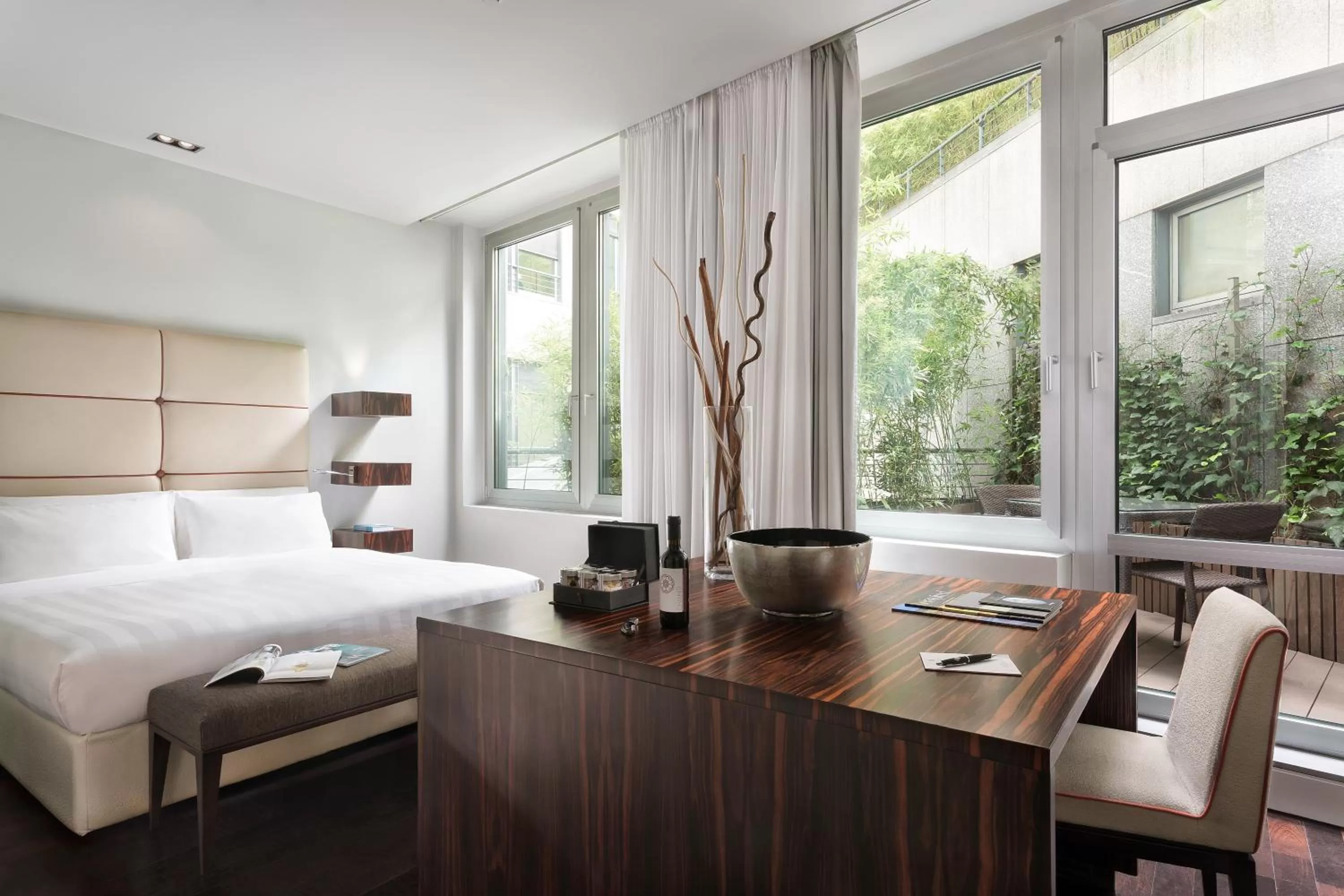 King Room in Sina The Gray