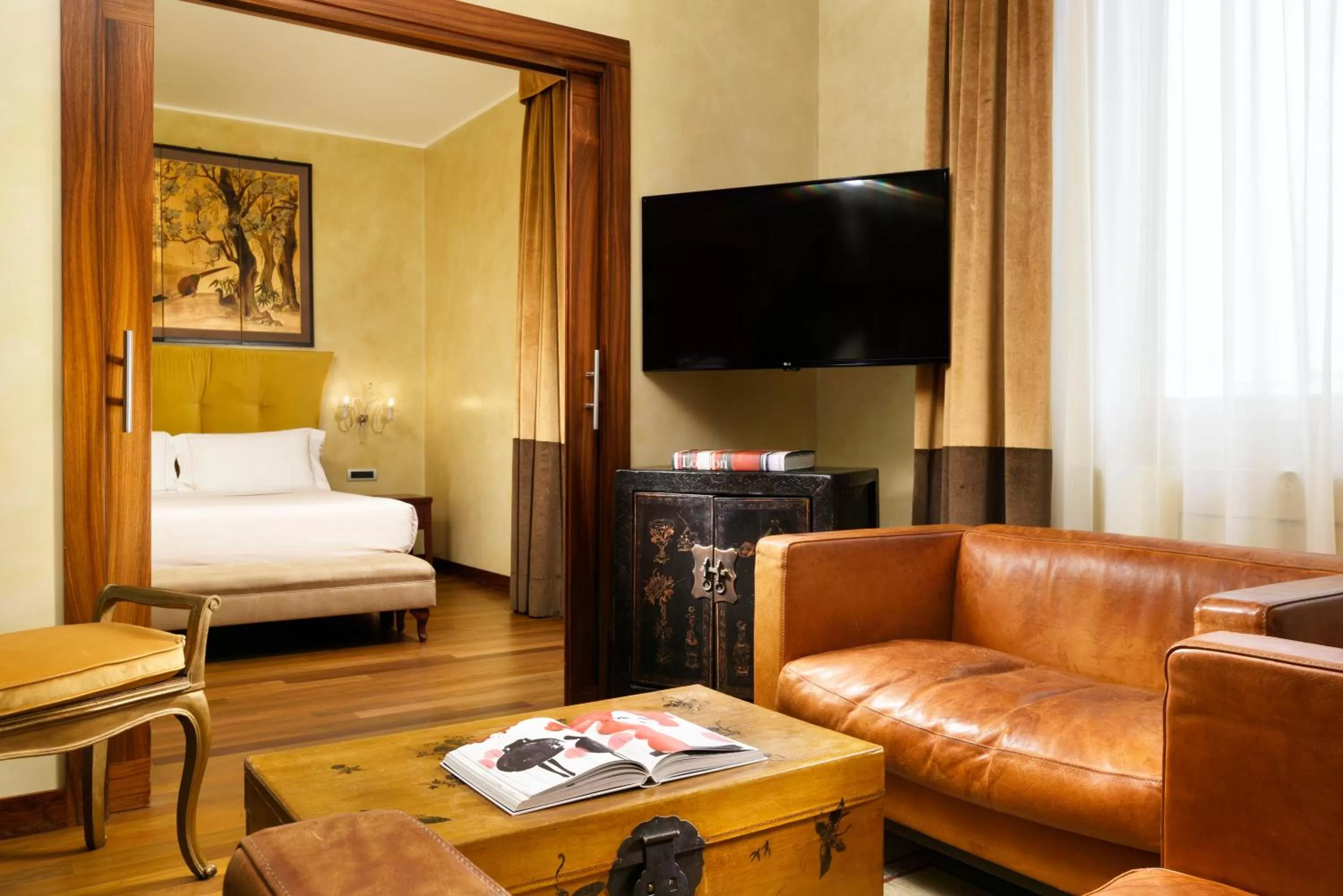 Suite with Spa Access in Enterprise Hotel Design & Boutique