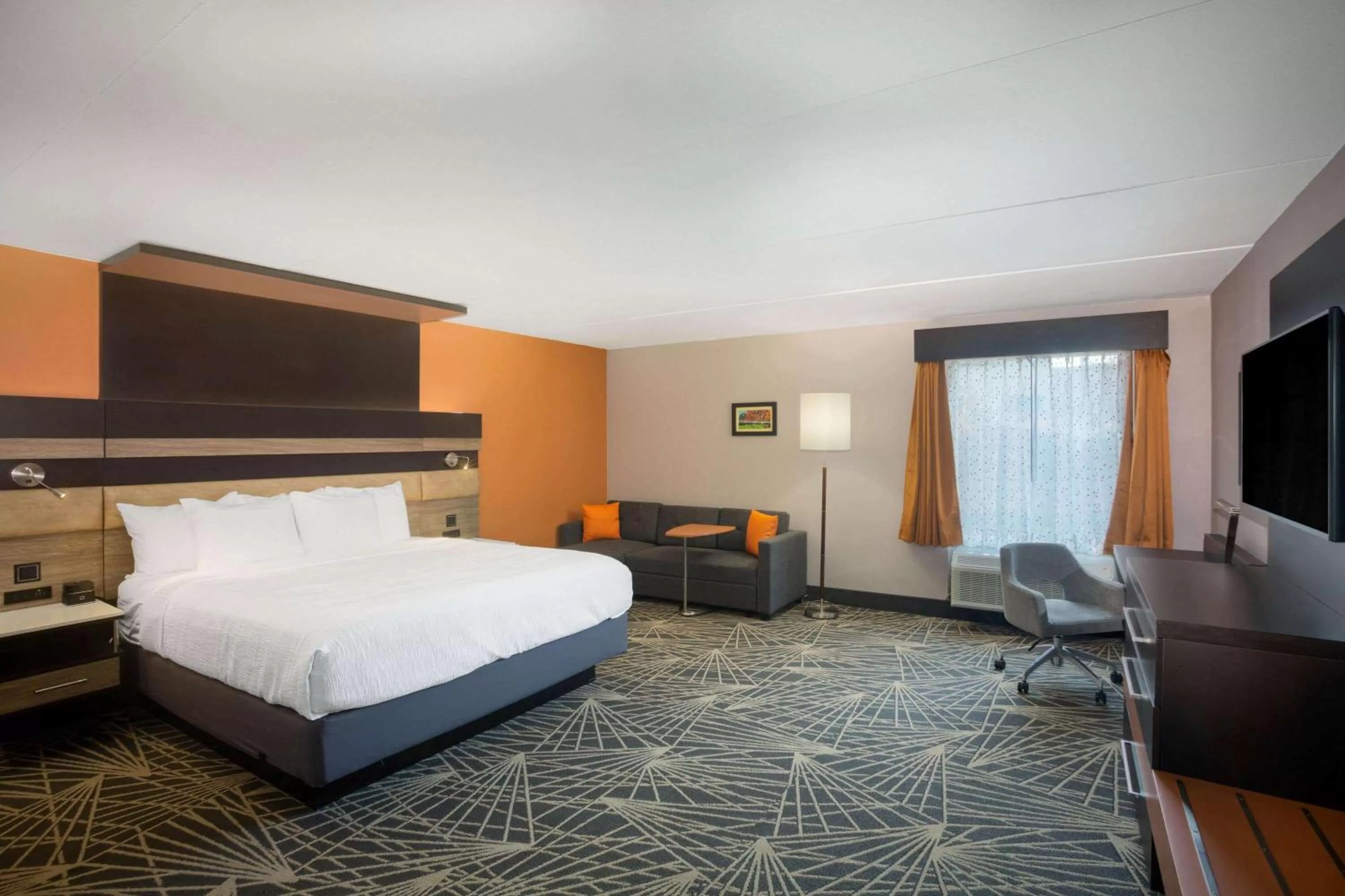 Superior King Room - Non-Smoking in La Quinta by Wyndham Branson