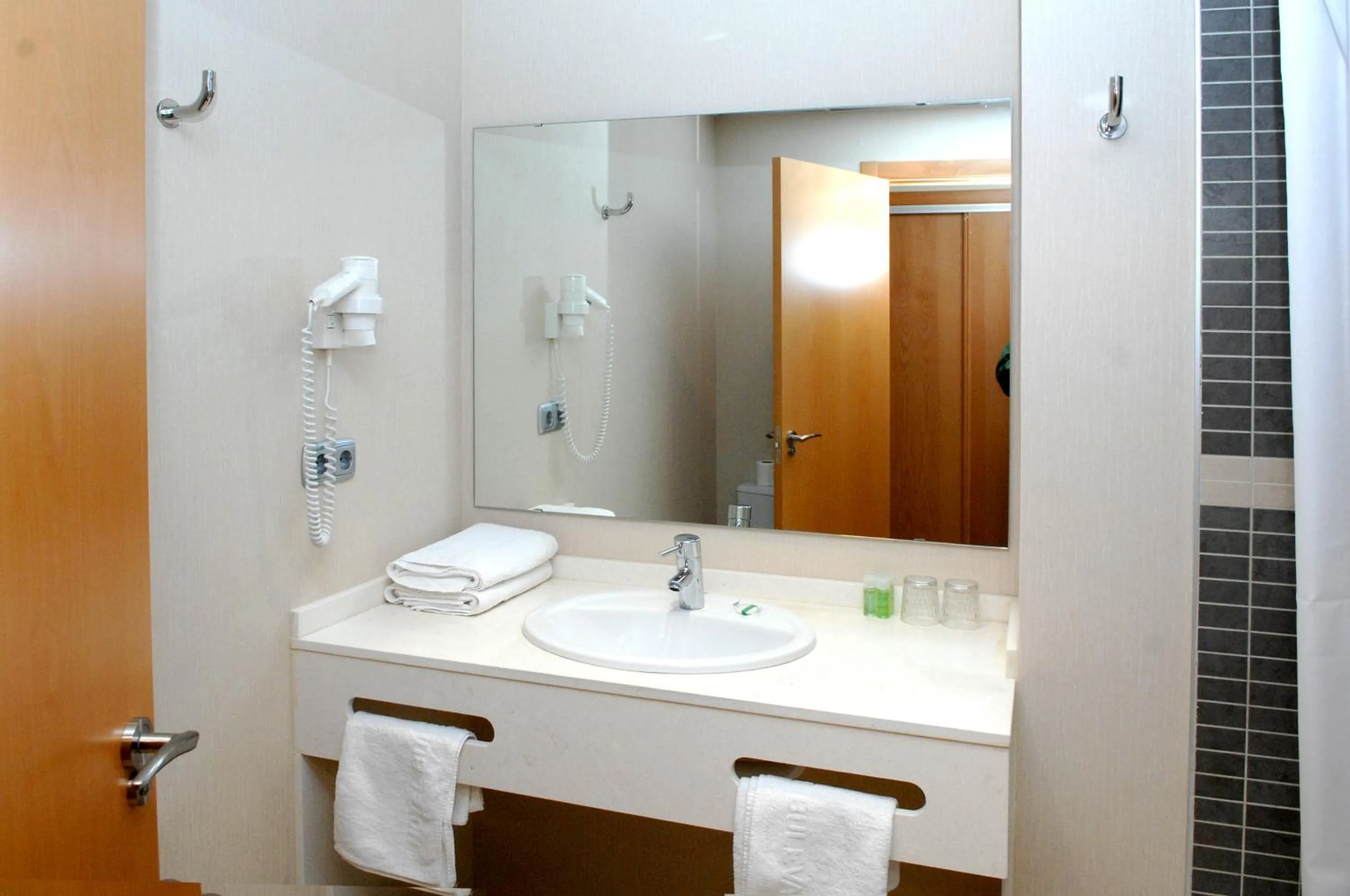 Twin Room - single occupancy in Hotel Bulevard