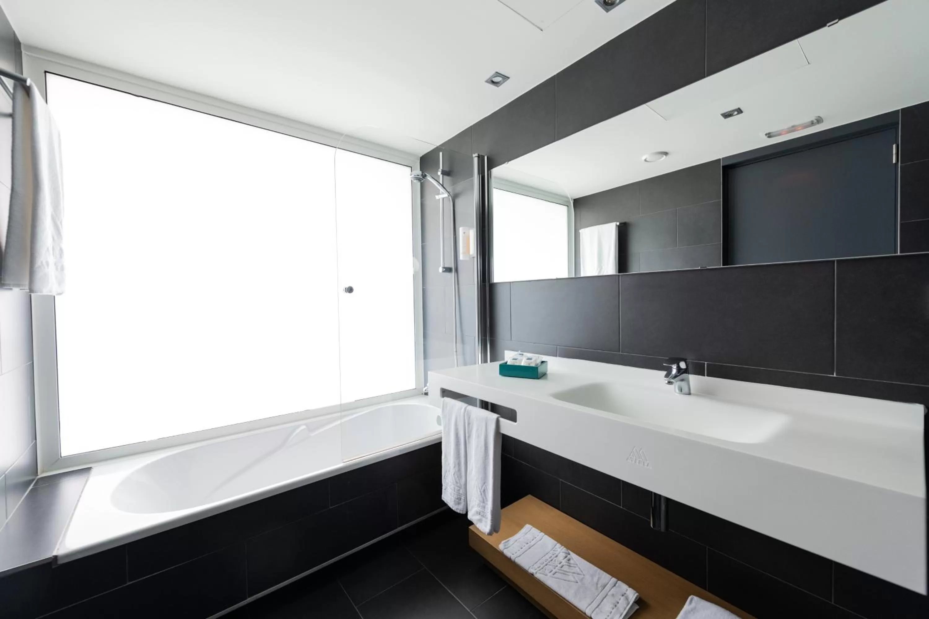 One-Bedroom Apartment in Atenea Port Barcelona Mataró