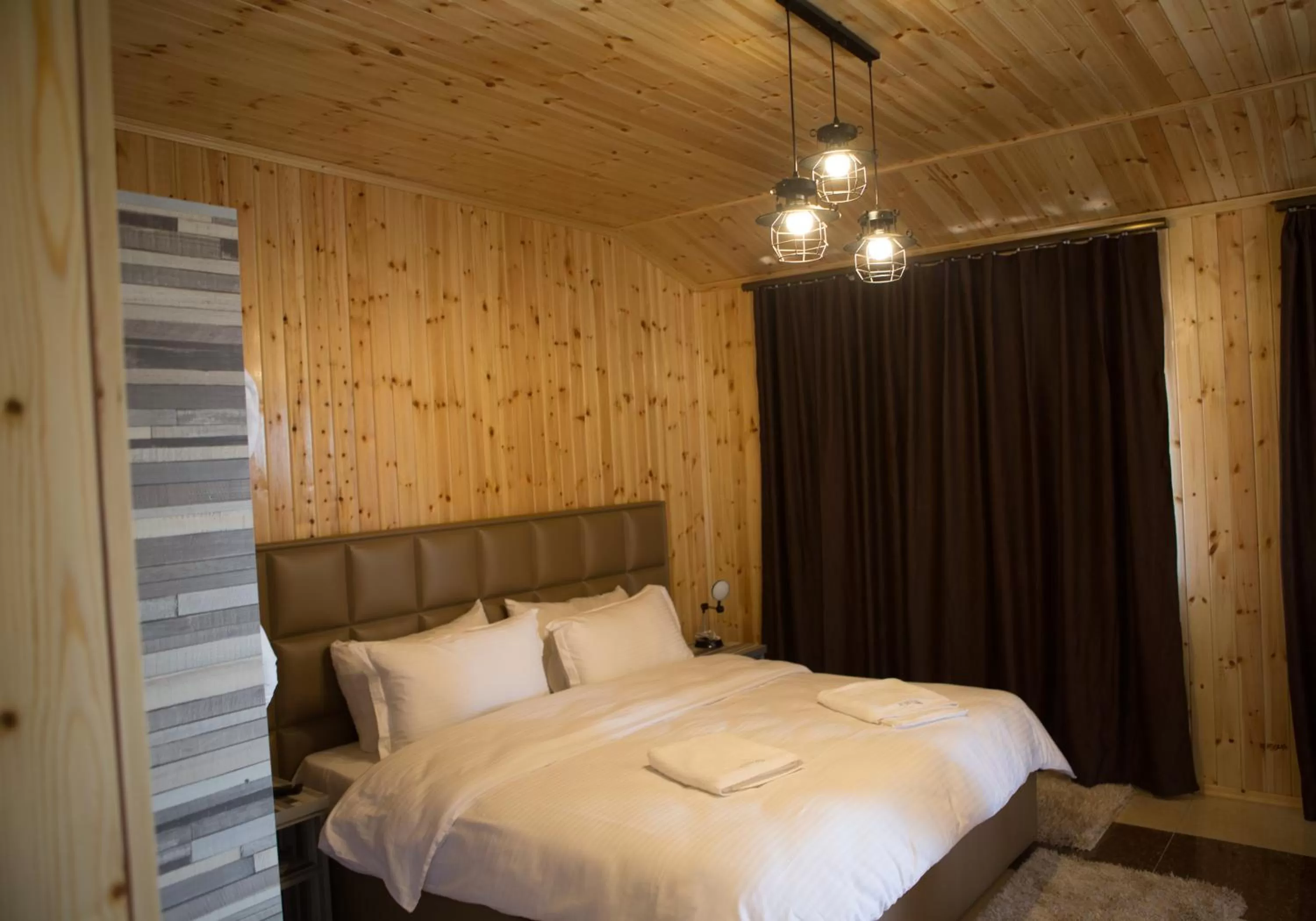 Deluxe Double Room in Buna Park Hotel